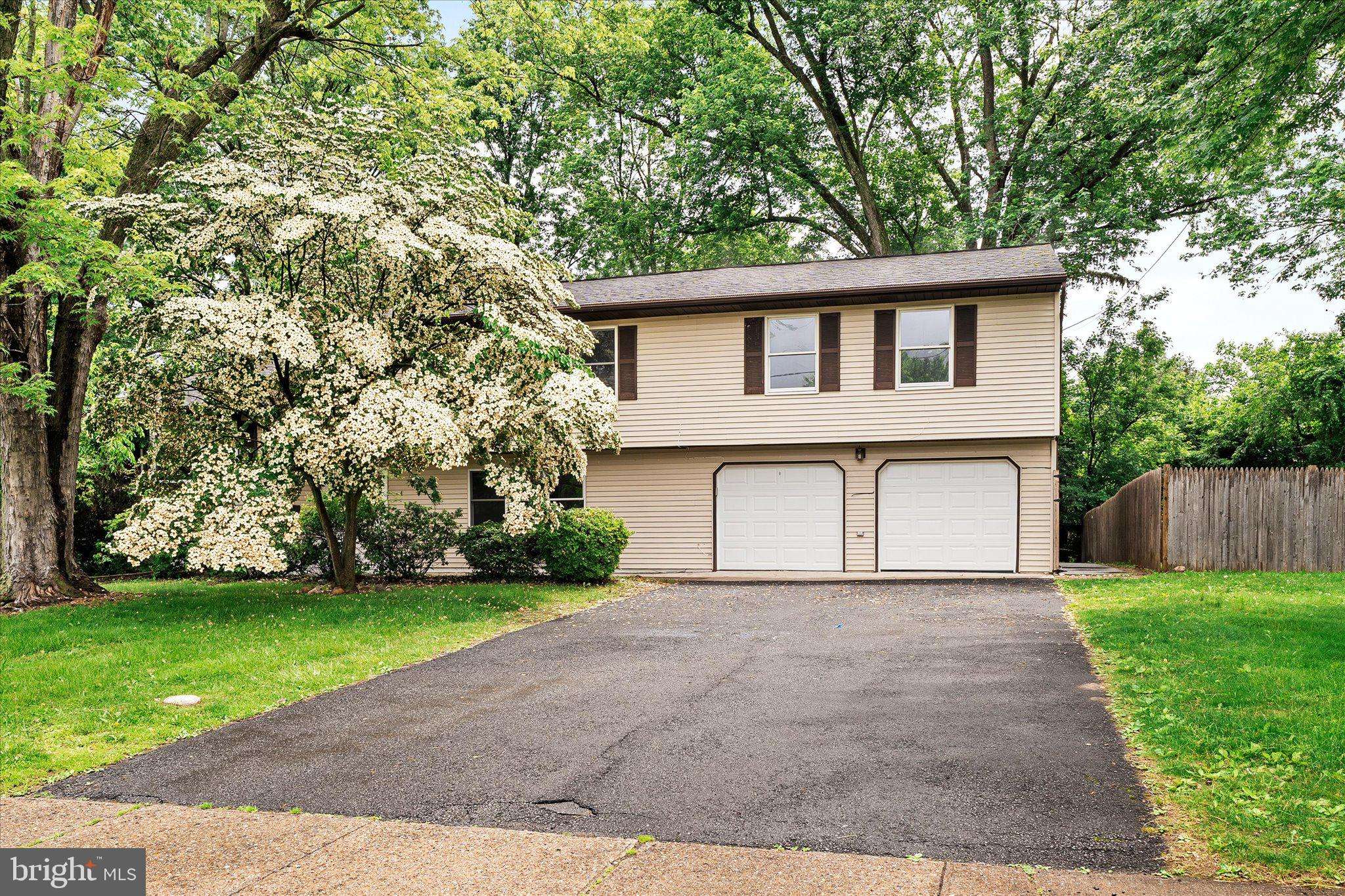 Ewing, NJ 08638,4 BITTERSWEET ROAD