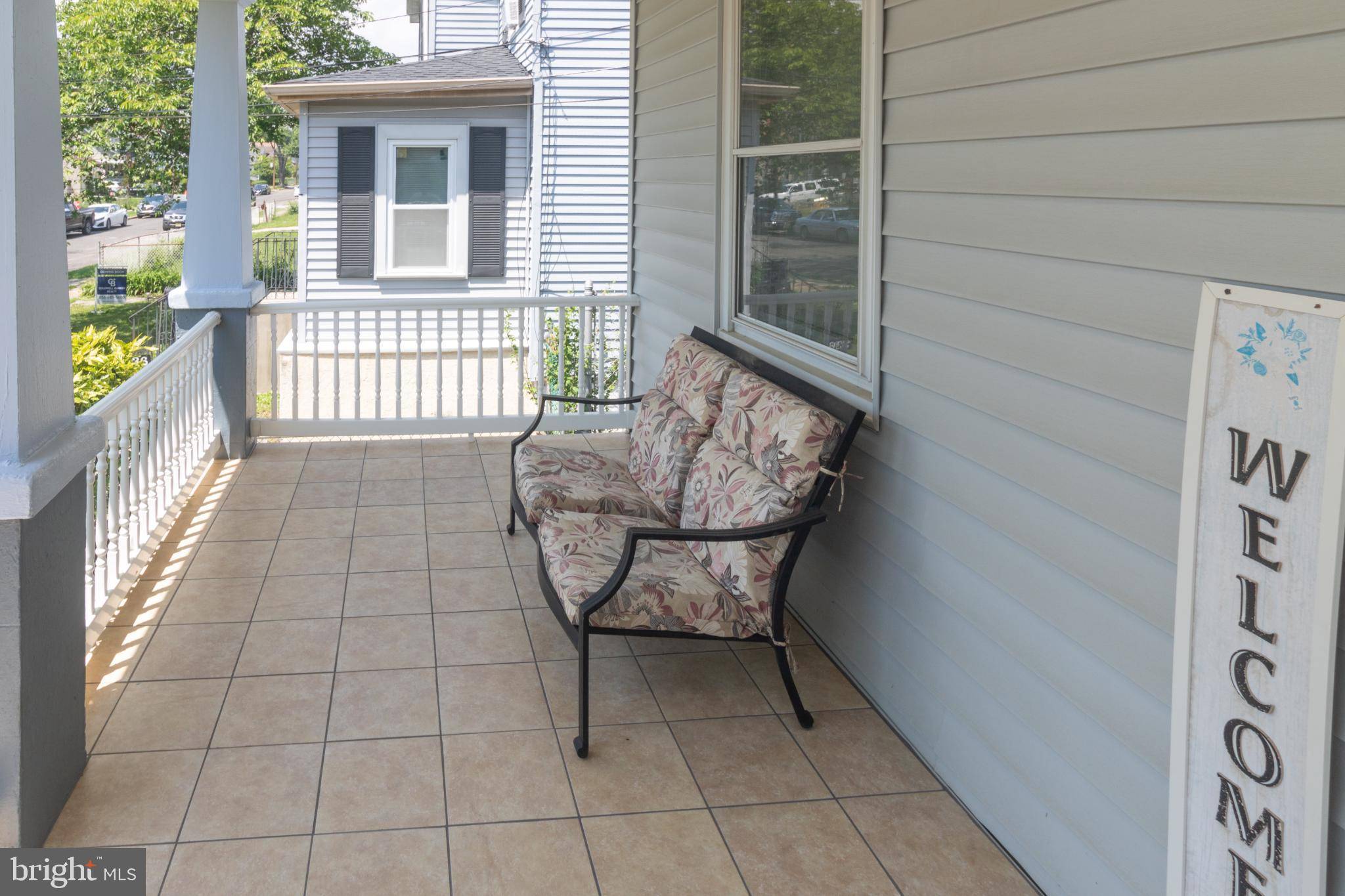 Oaklyn, NJ 08107,338 E EVERGREEN AVE