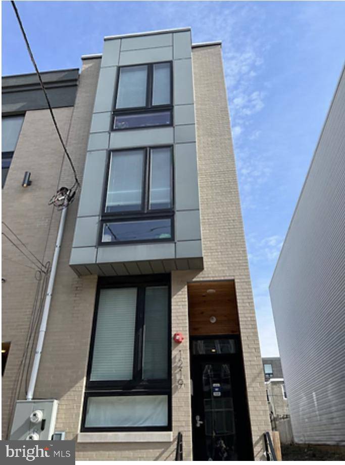 Philadelphia, PA 19121,1219 N 27TH ST #1