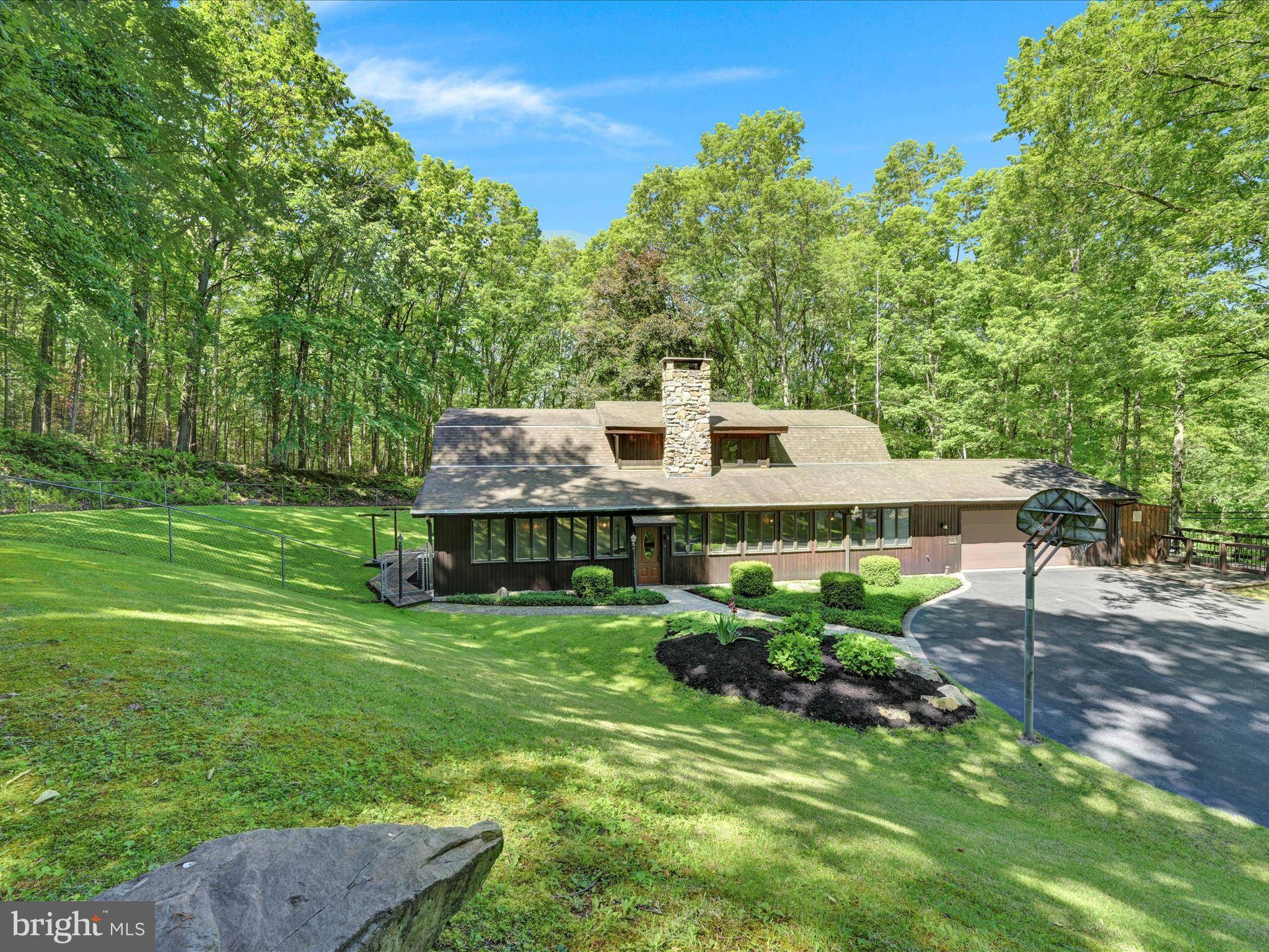 Pottsville, PA 17901,2511 W NORWEGIAN ST