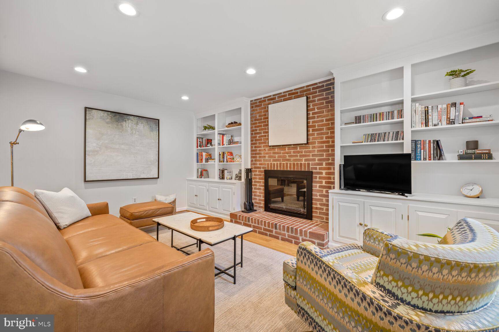 Gaithersburg, MD 20878,17024 SIOUX LN