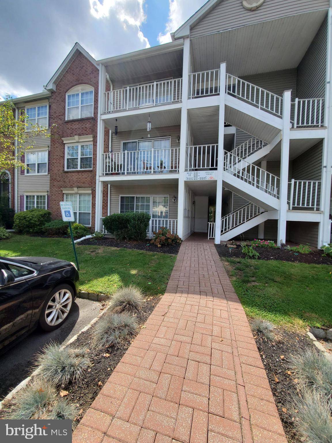 Hamilton, NJ 08619,48 LEHAVRE CT