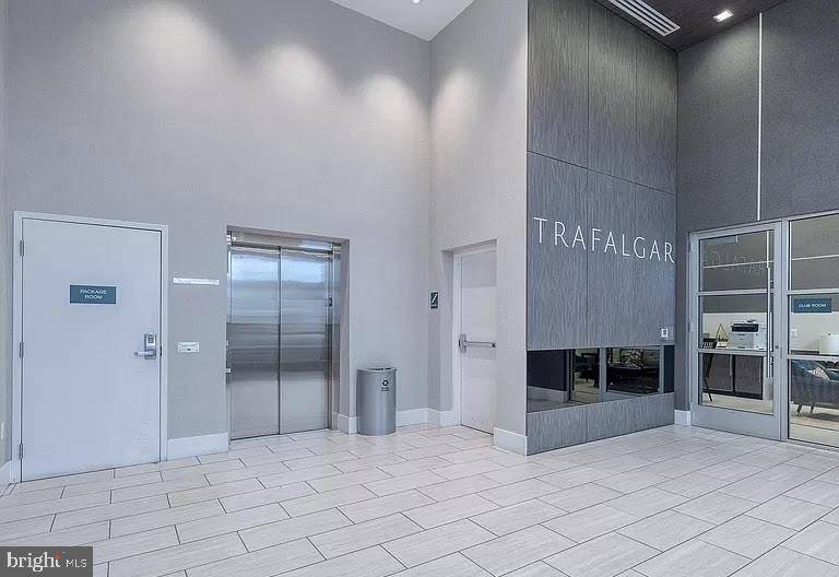 Arlington, VA 22204,989 S BUCHANAN ST #223