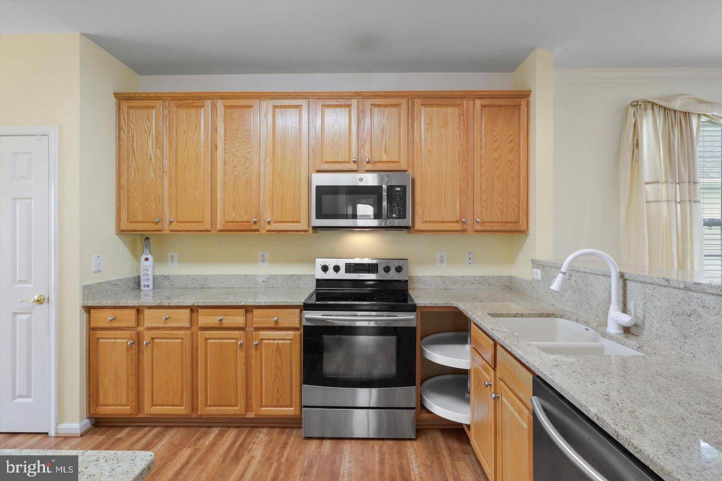 Dumfries, VA 22025,17075 FOUR SEASONS DR