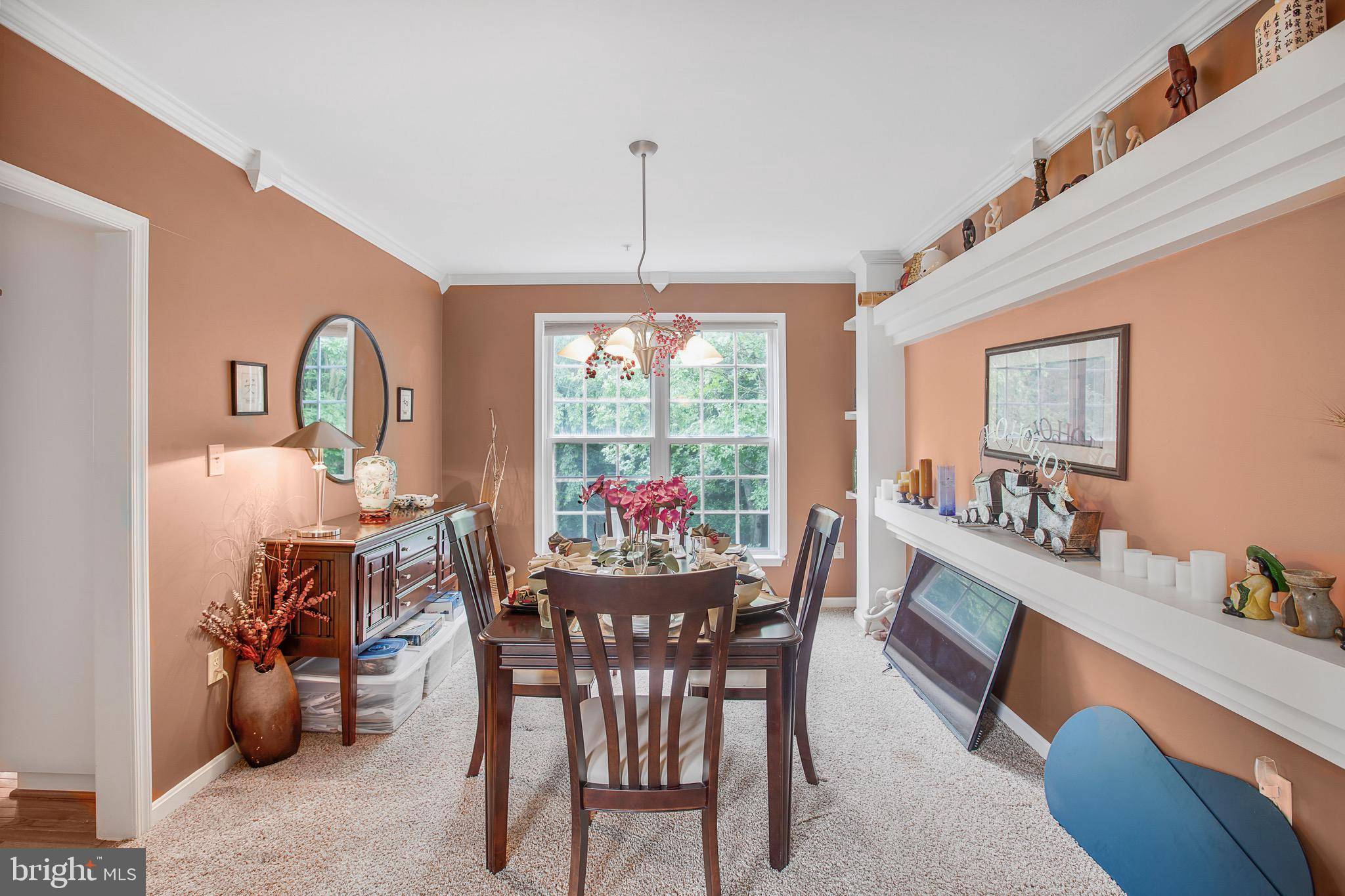Clinton, MD 20735,8002 HUNTER DR