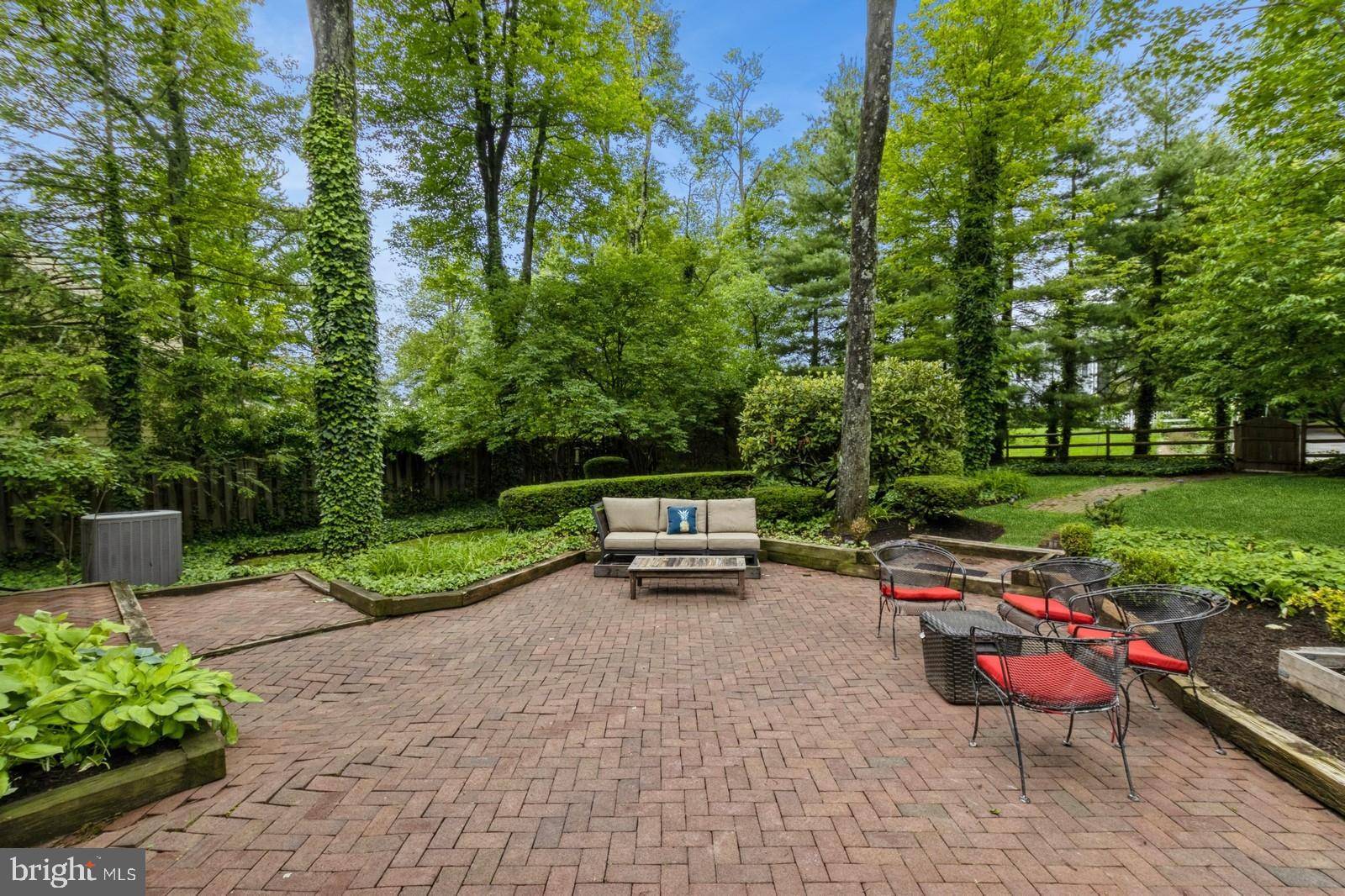 Princeton, NJ 08540,24 TURNER CT