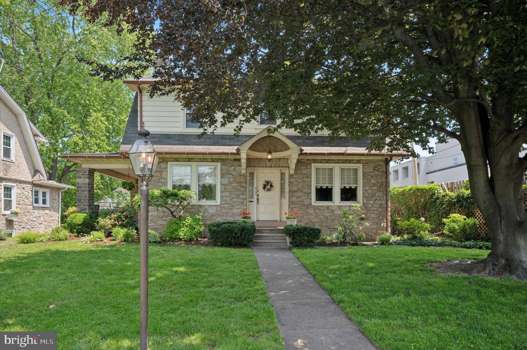 Jenkintown, PA 19046,512 LEEDOM ST