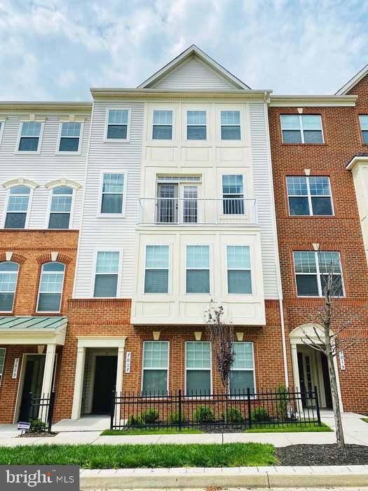 Hanover, MD 21076,7017 STARWORT WAY #A