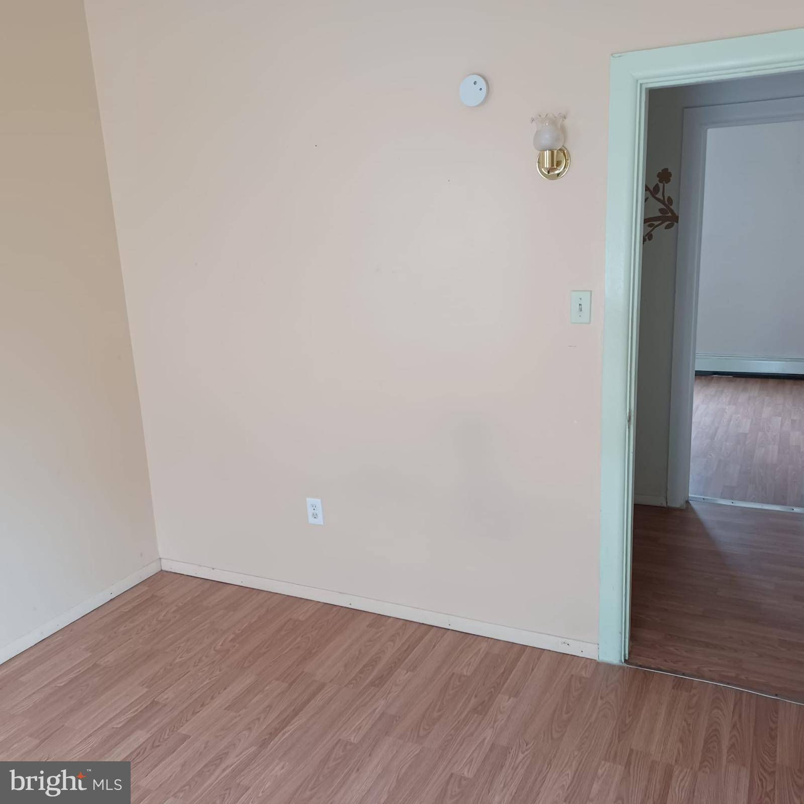 Allentown, PA 18102,617 OAK ST