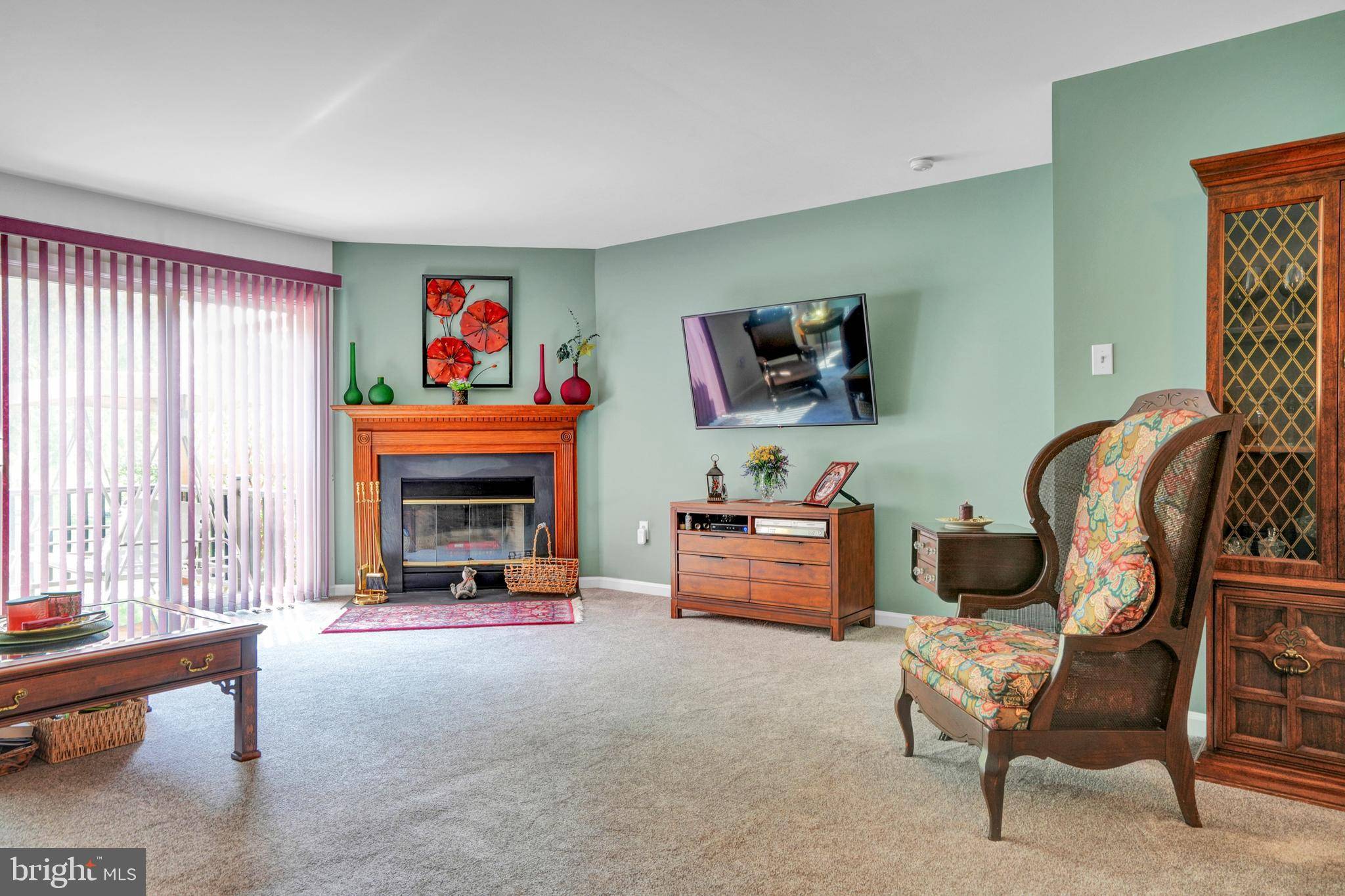 Coatesville, PA 19320,202 THIA CT