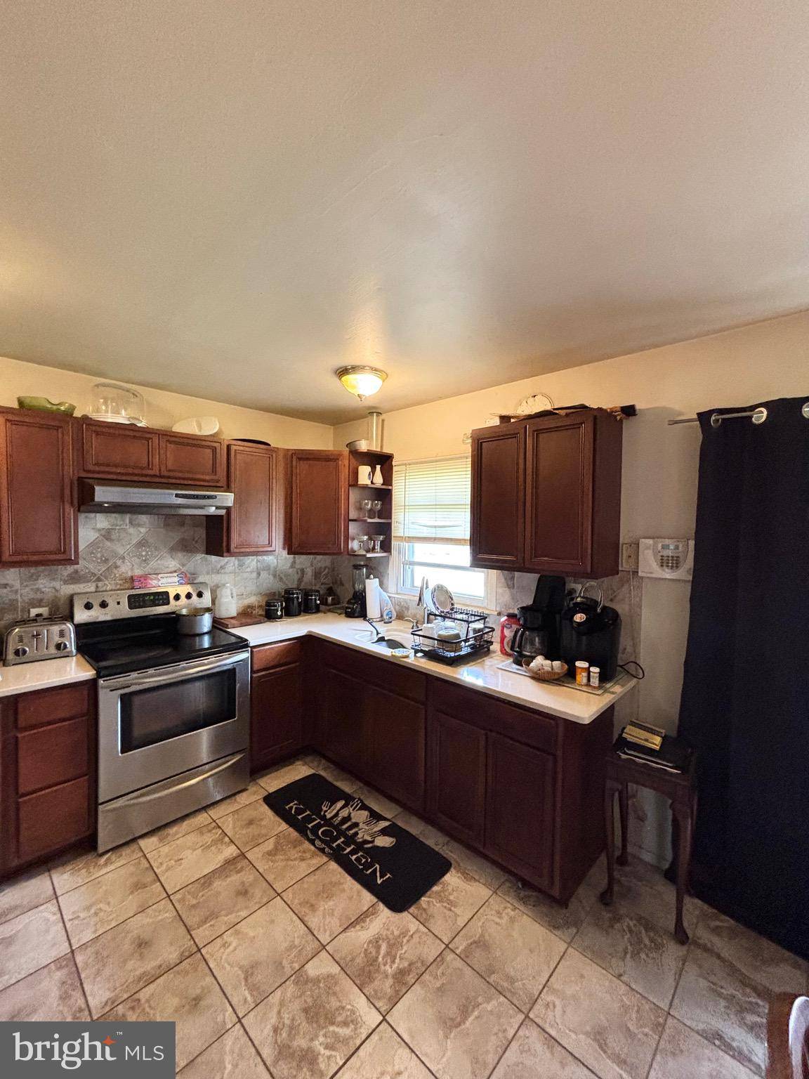 Willingboro, NJ 08046,9 BONNIE LN