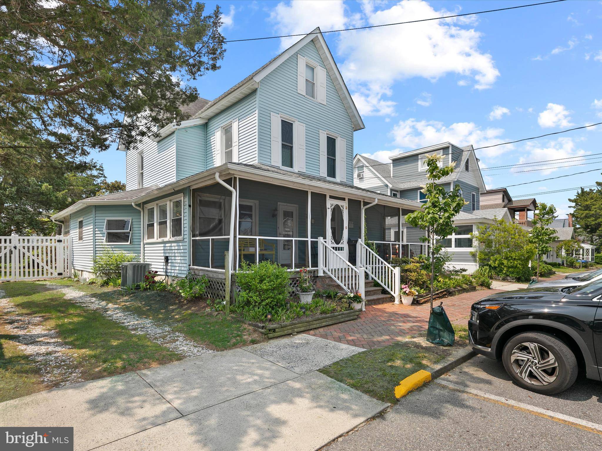 Rehoboth Beach, DE 19971,18 DELAWARE AVE