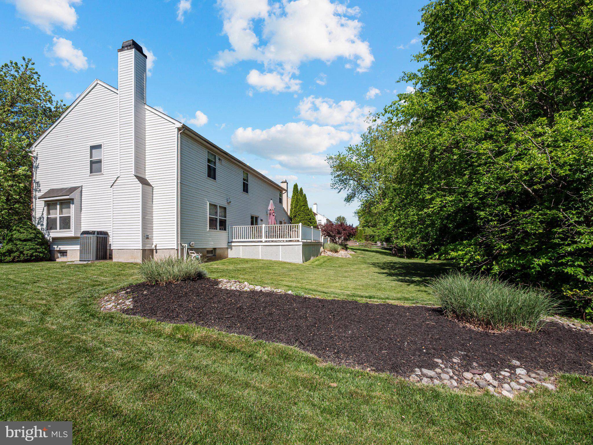 Warrington, PA 18976,137 BUTTERCUP BLVD