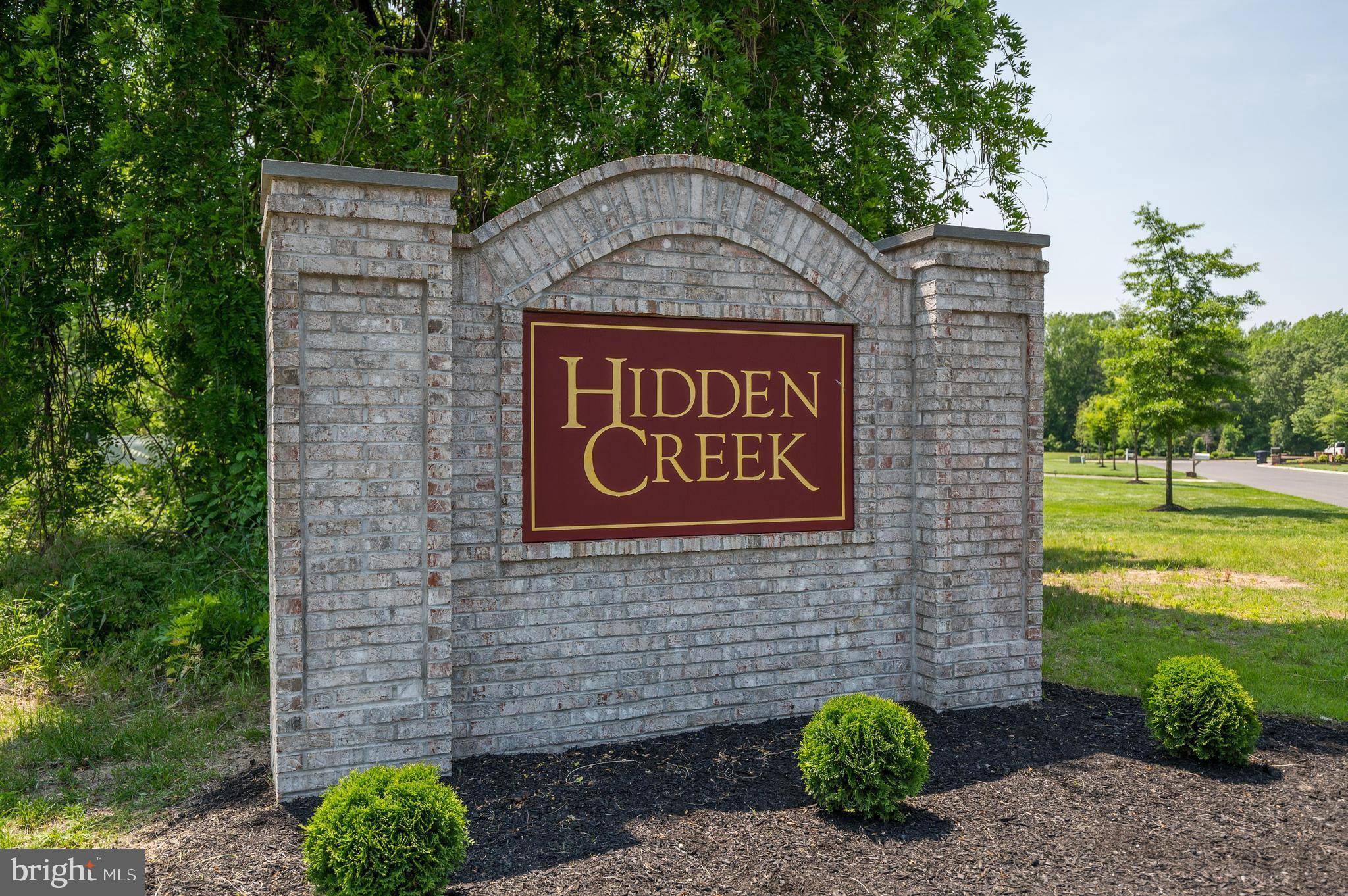 Medford, NJ 08055,1 HIDDEN CREEK CT