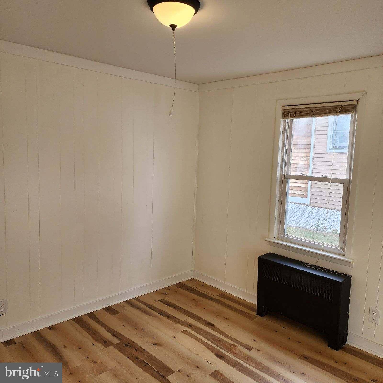 Maple Shade, NJ 08052,12 ANNA AVE