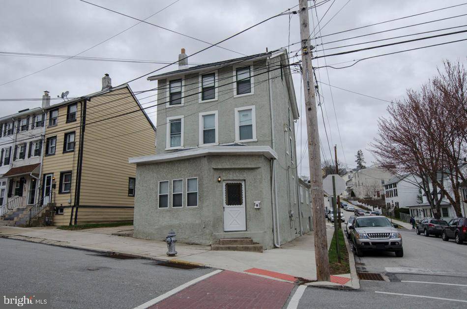 West Conshohocken, PA 19428,200 FORD ST #1ST FLOOR