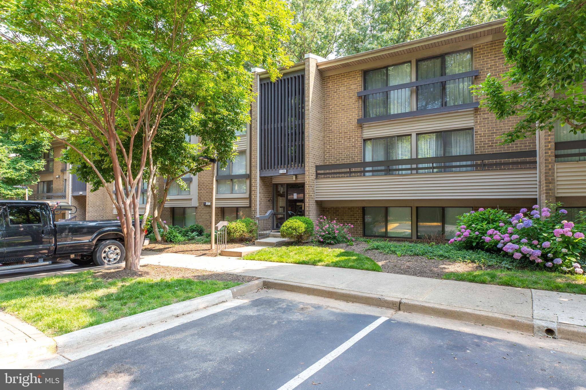 Reston, VA 20191,2106 GREEN WATCH WAY #101