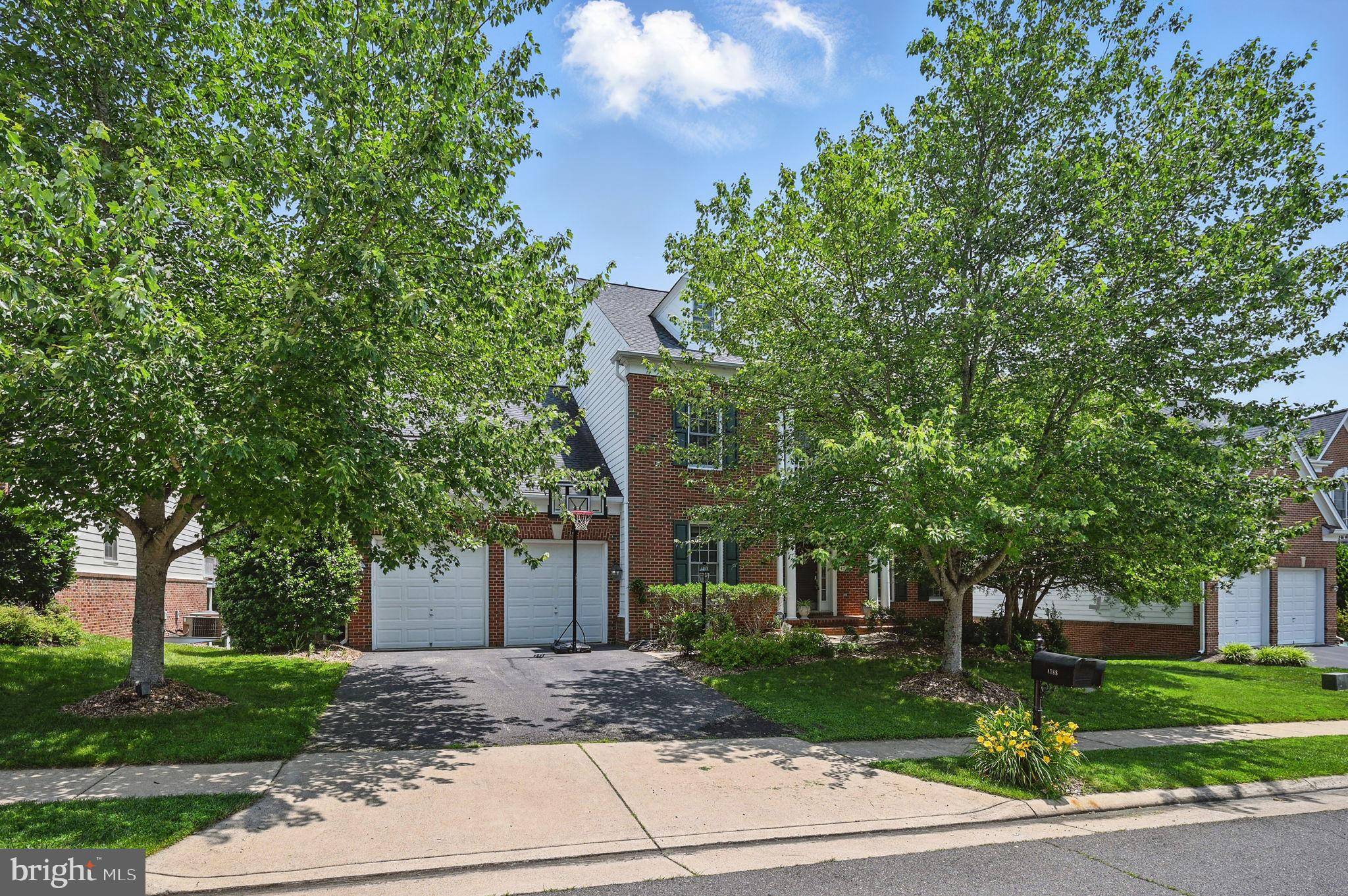 Woodbridge, VA 22192,4788 CHARTER CT