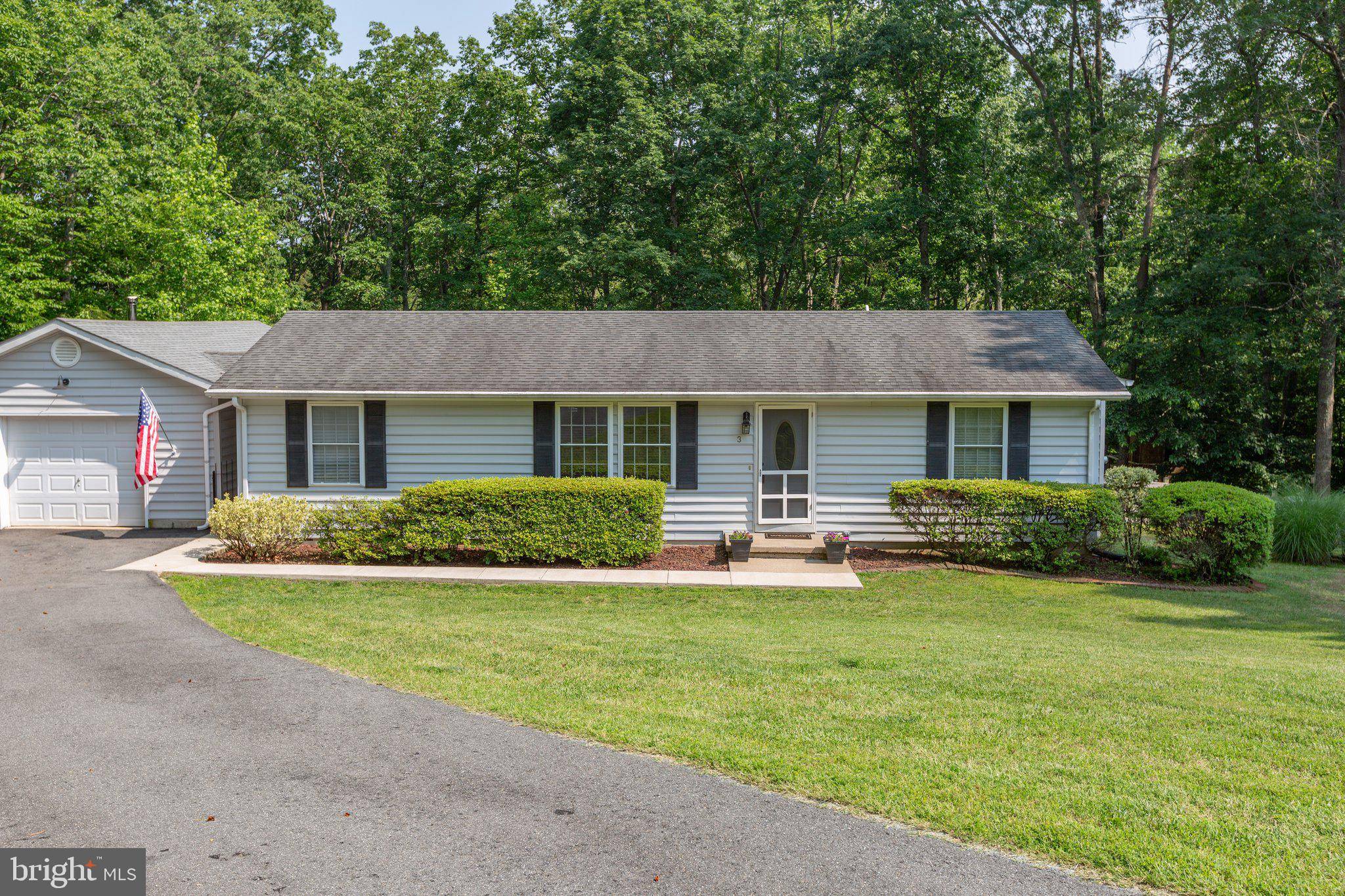 Stafford, VA 22554,3 COVE CT