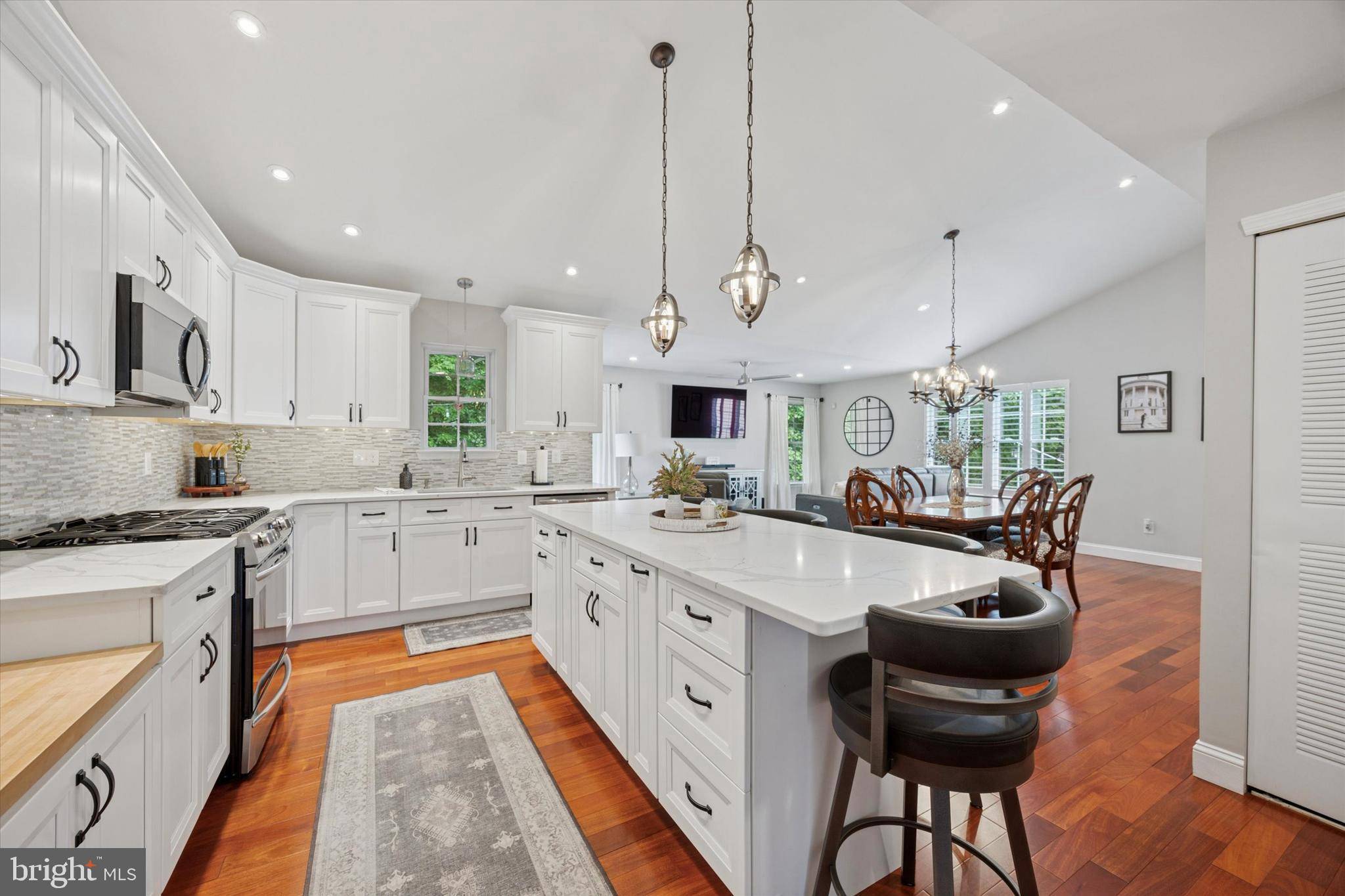 Sewell, NJ 08080,131 TRELLIS LN