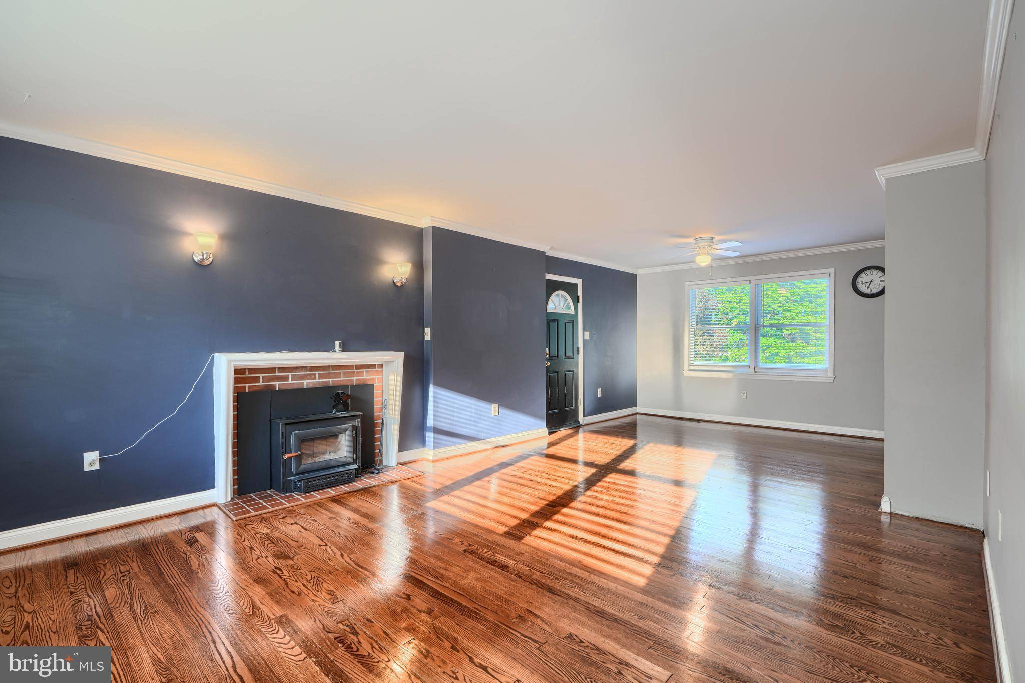 Reisterstown, MD 21136,211 DELIGHT RD