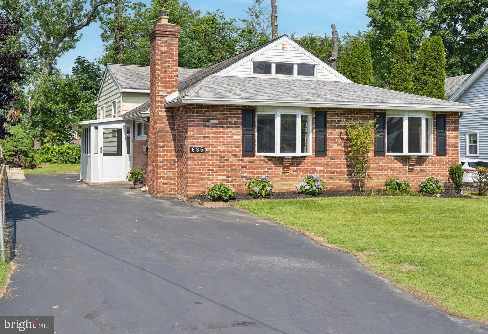 Havertown, PA 19083,635 GRAND AVE