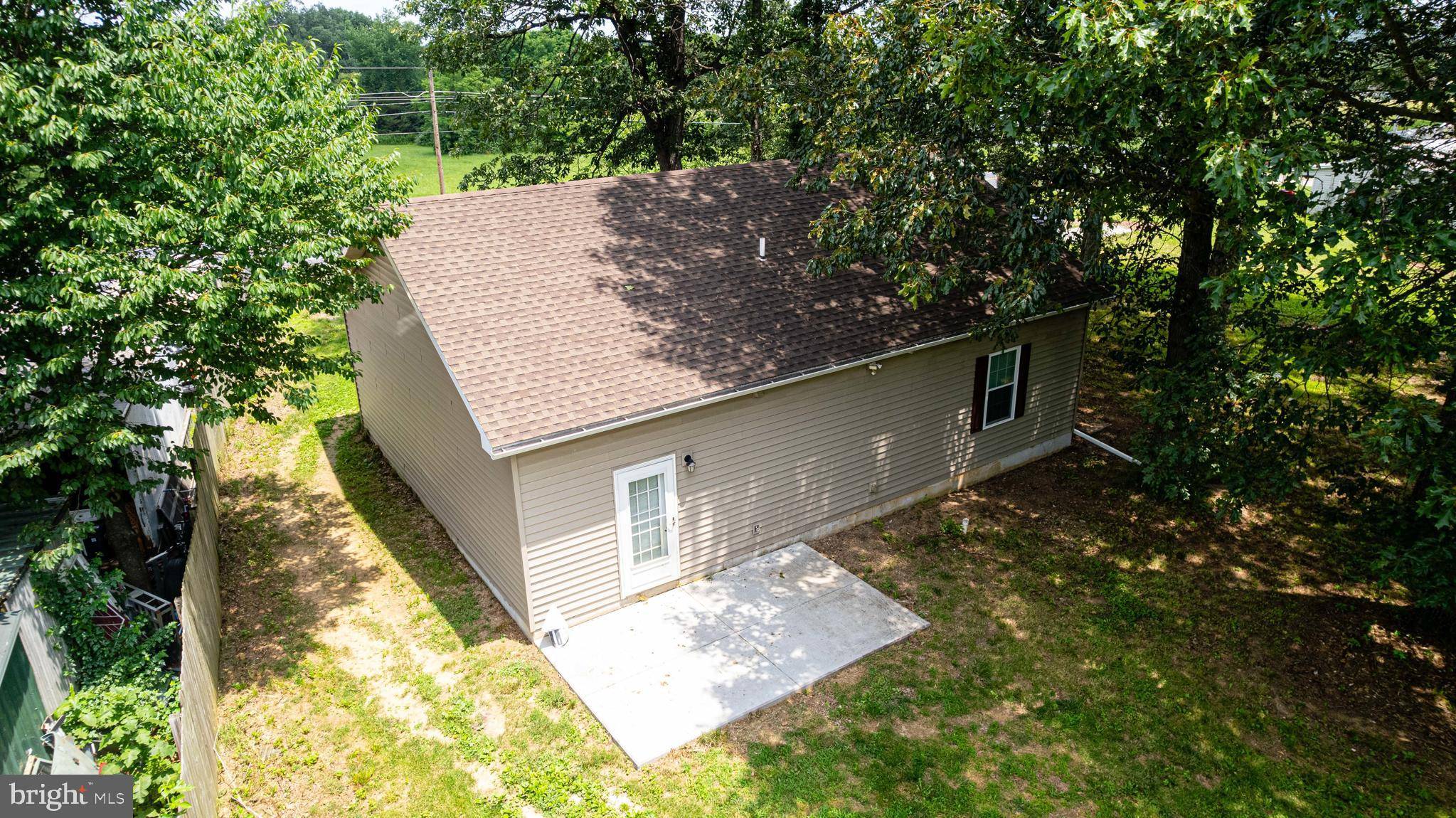 York Springs, PA 17372,817 E BERLIN RD