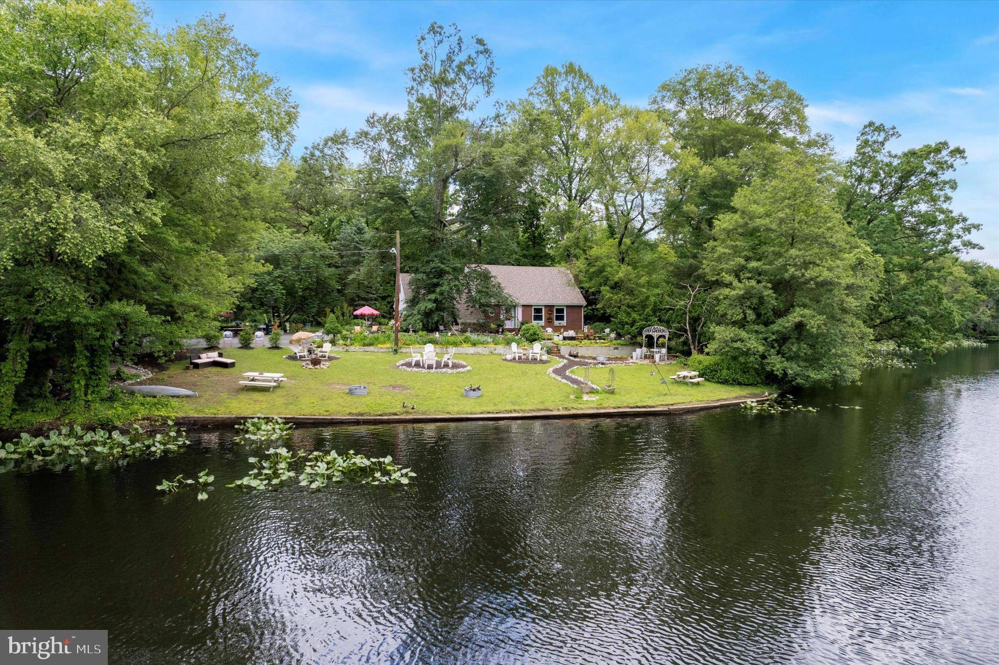 Burlington, NJ 08016,2031 SYLVAN PARK RD