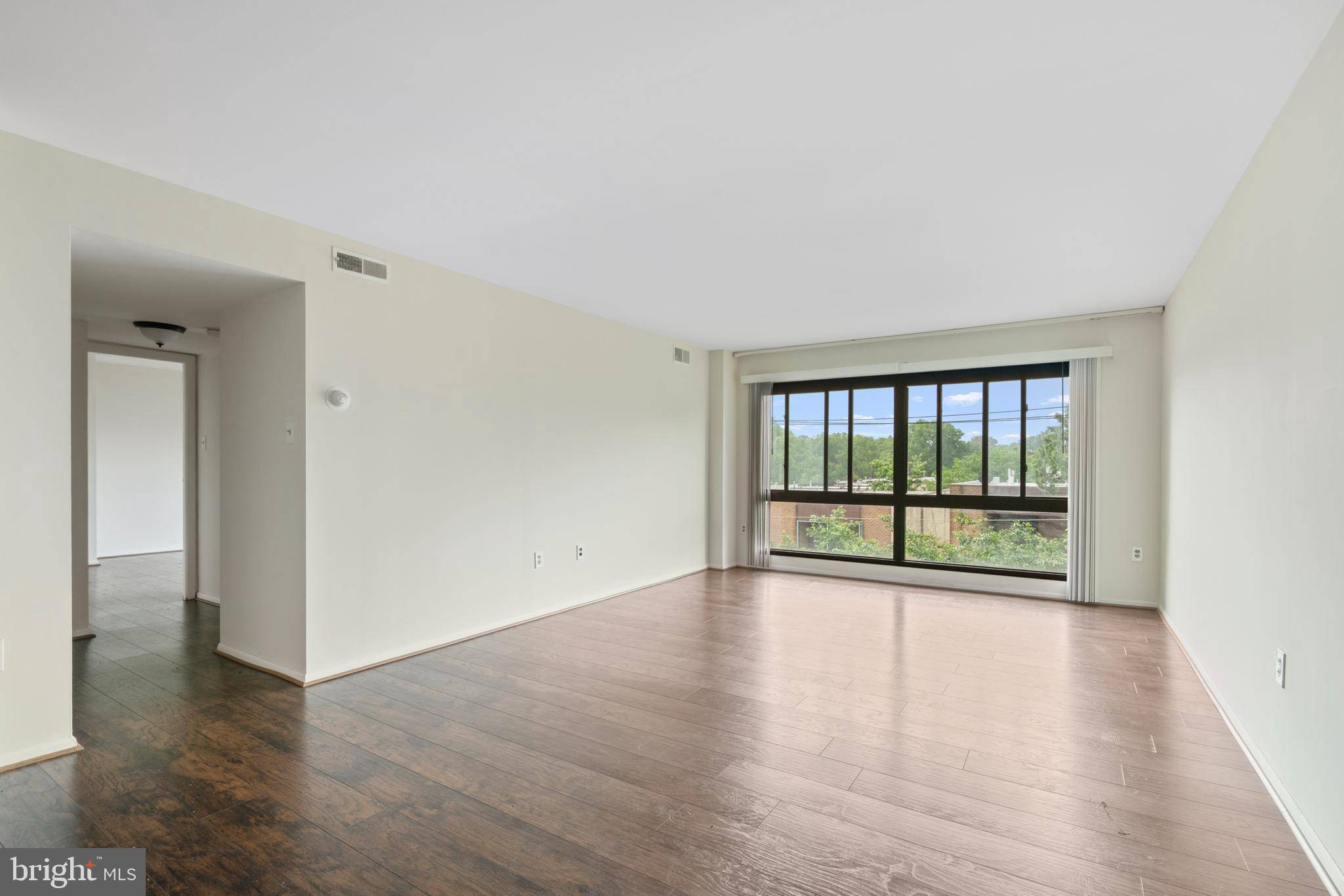 Philadelphia, PA 19152,7600 E ROOSEVELT BLVD #410