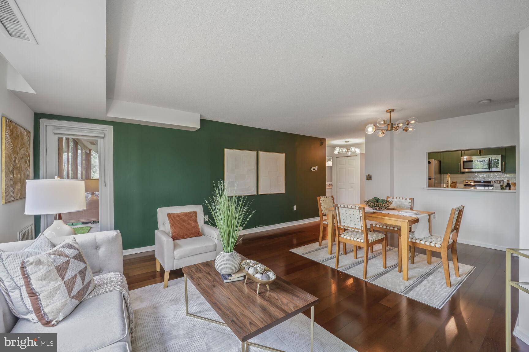 North Bethesda, MD 20852,10101 GROSVENOR #215