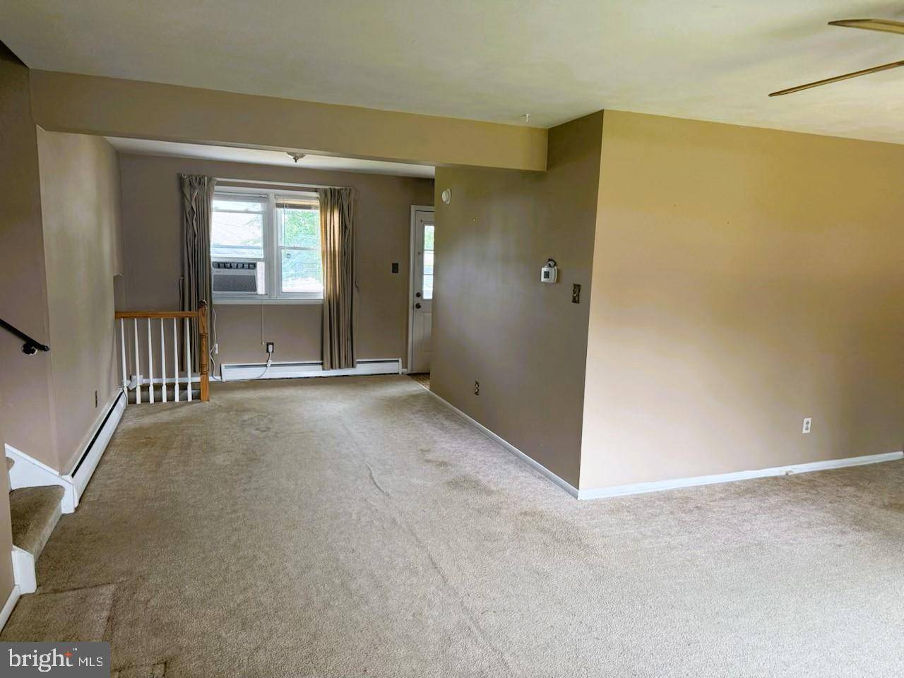 Newark, DE 19711,122 S DILLWYN RD