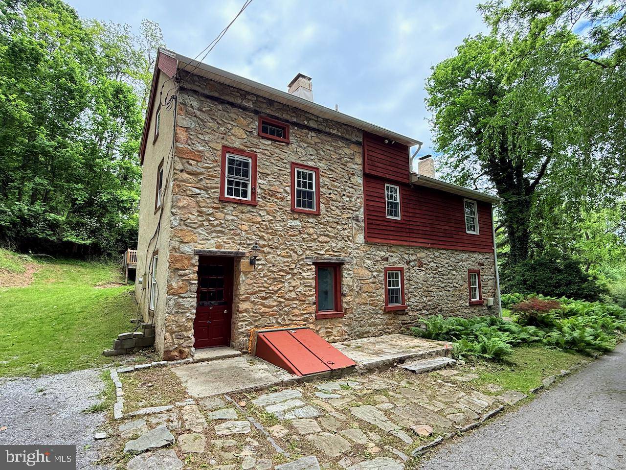 Downingtown, PA 19335,3709 E FISHERVILLE RD