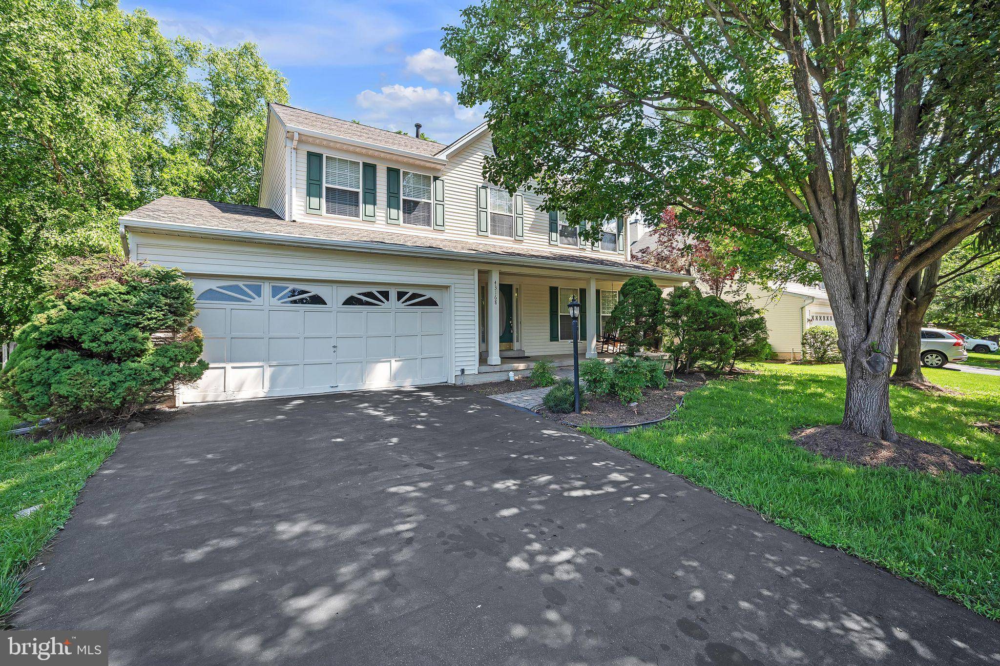 Ashburn, VA 20147,43168 WINTERGROVE DR