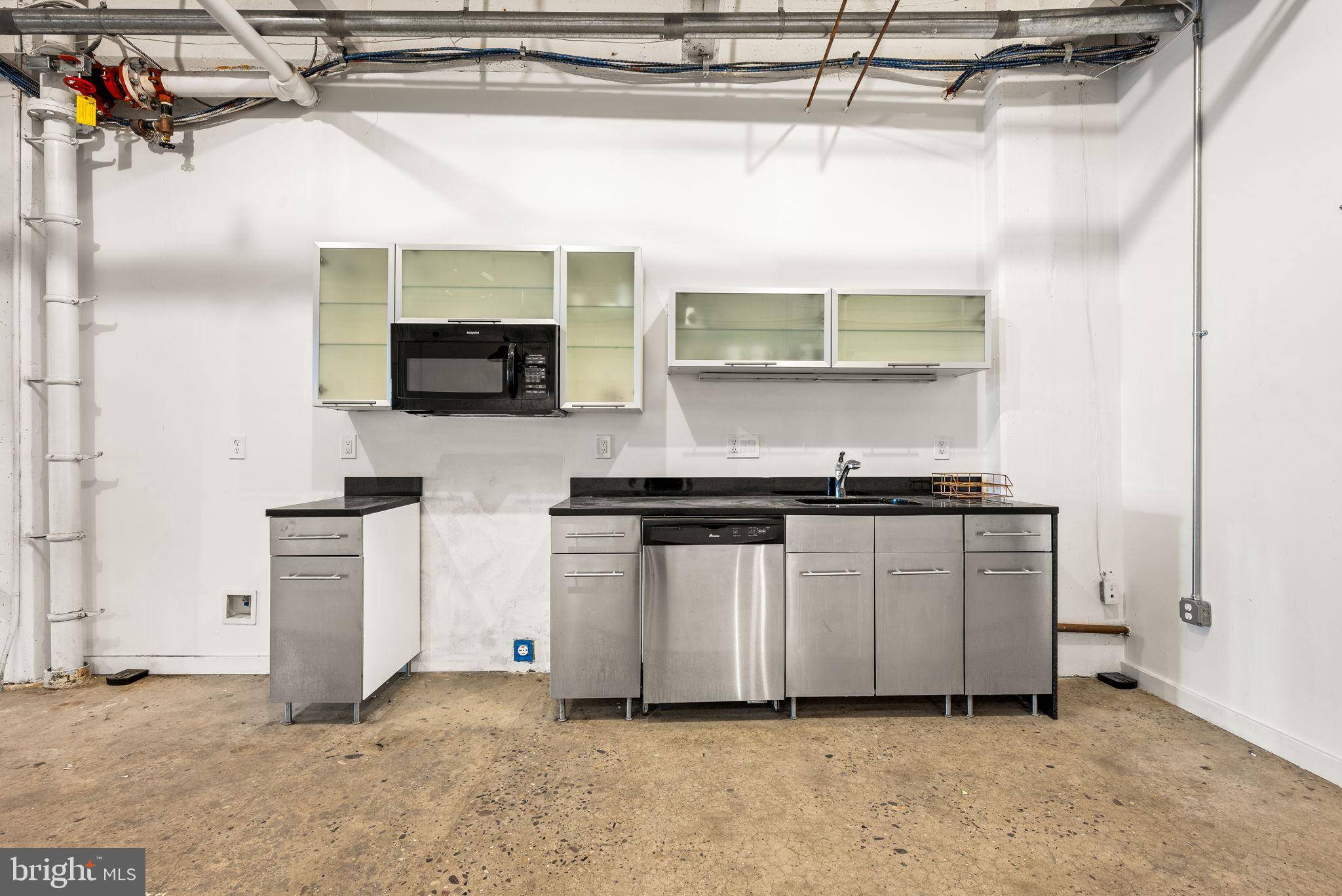 Philadelphia, PA 19106,20-22 N 3RD ST #201