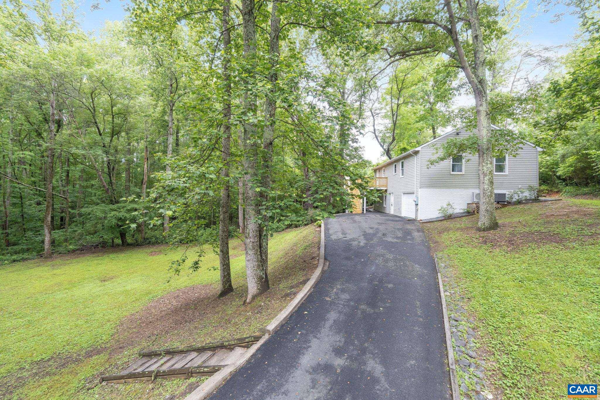 Ruckersville, VA 22968,10 AZALEA RD