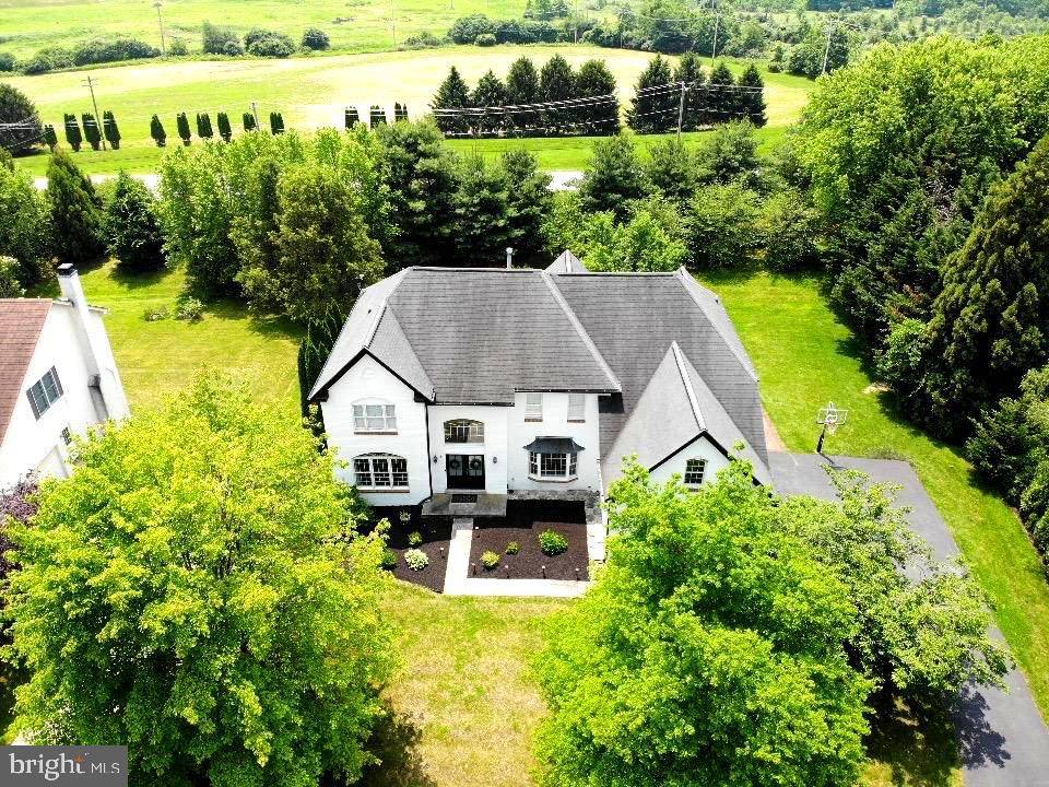 Exton, PA 19341,8 CORBIN DR