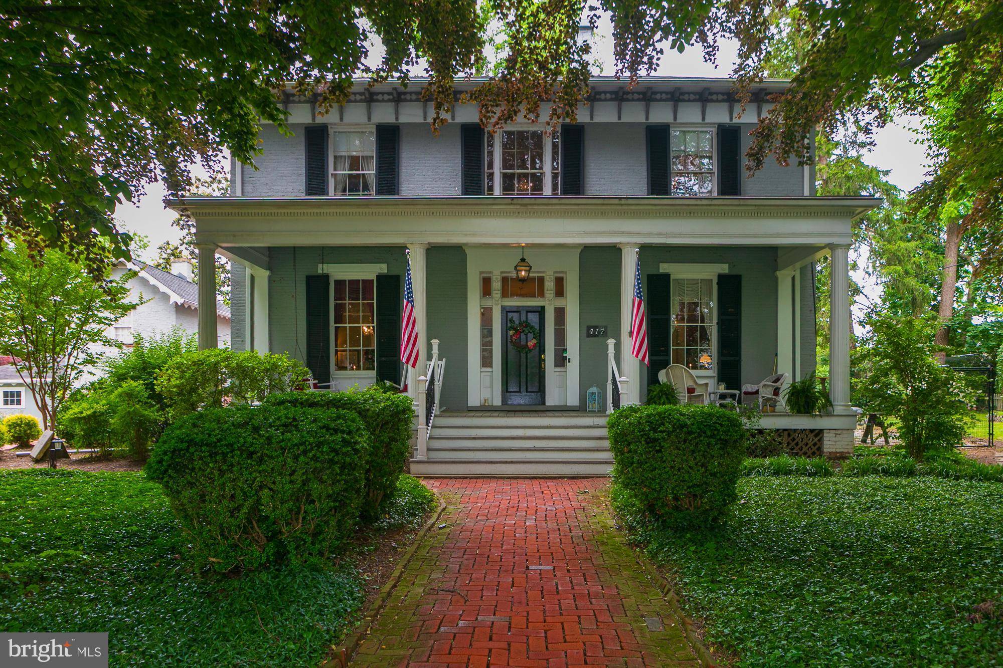 Charles Town, WV 25414,417 E WASHINGTON ST