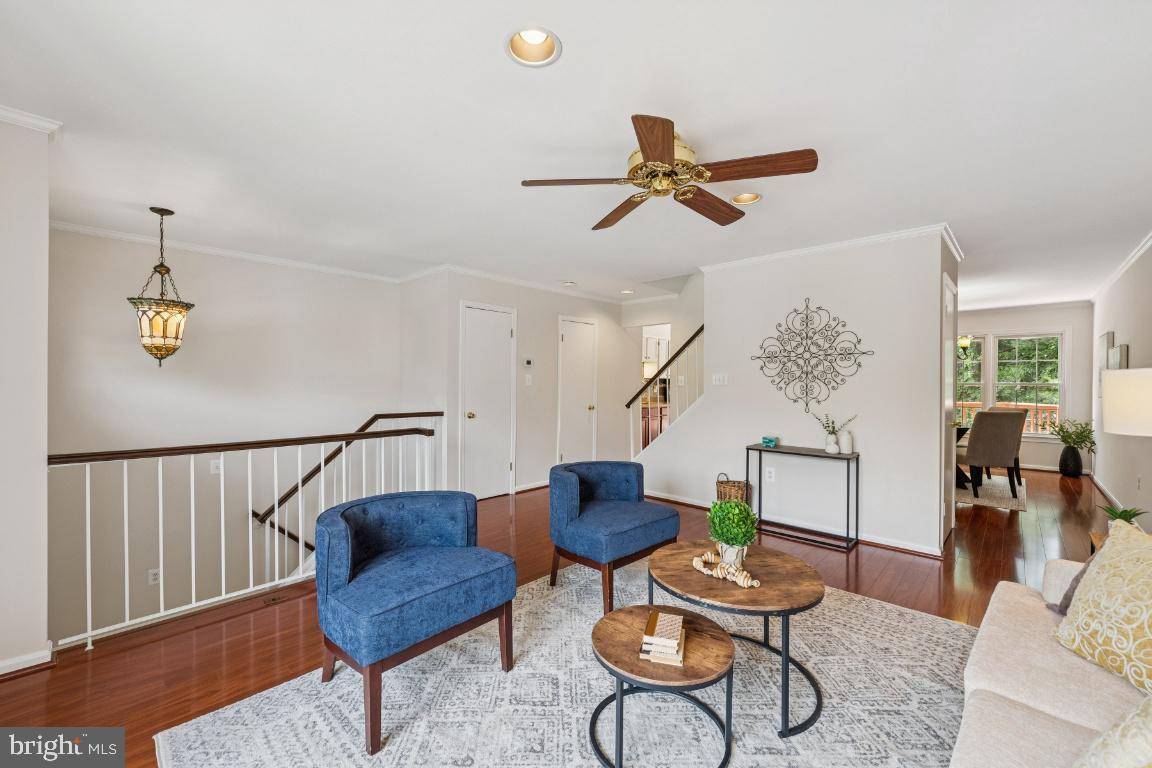 Fairfax, VA 22033,4231 SLEEPY LAKE DR