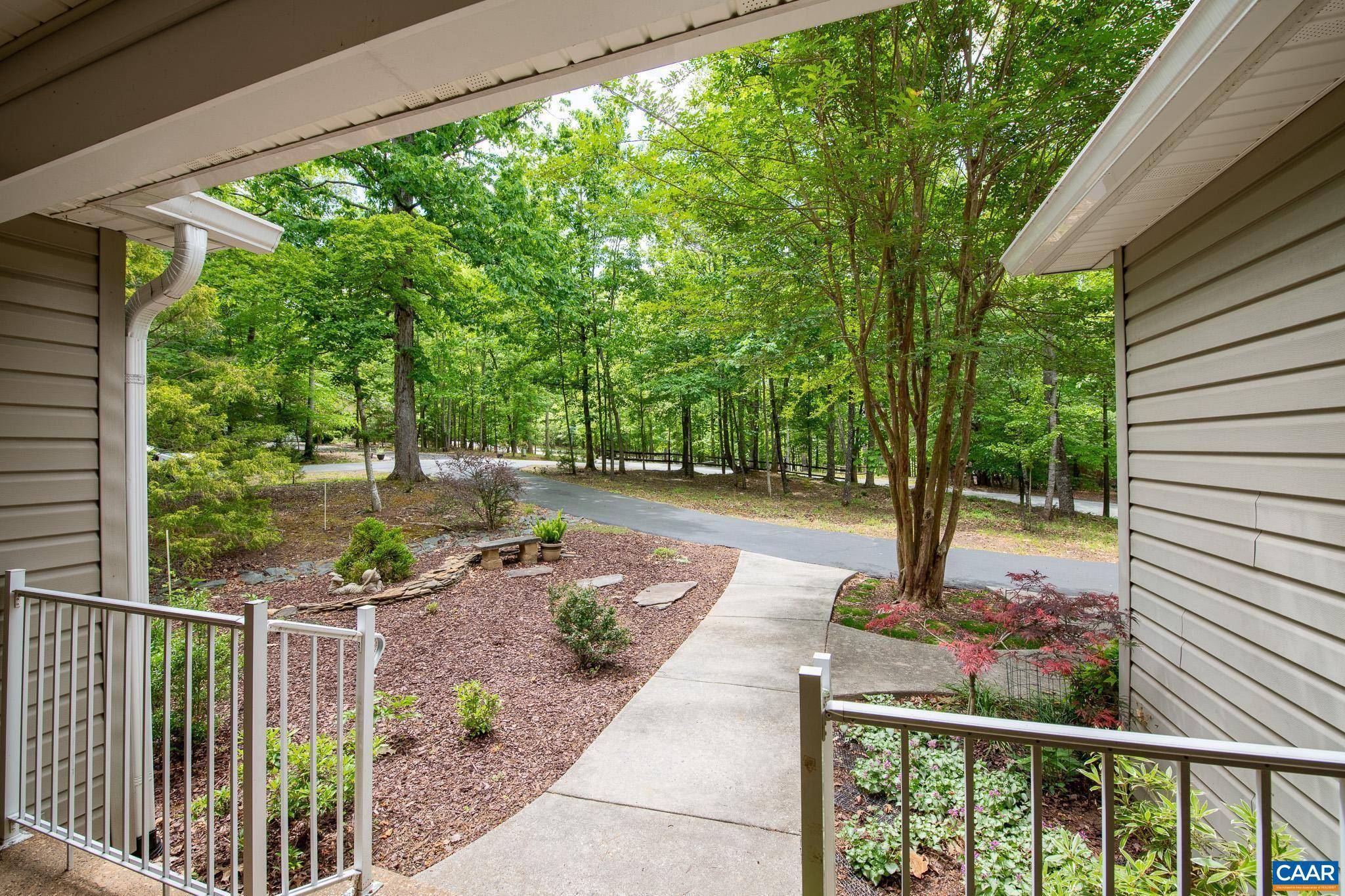 Palmyra, VA 22963,61 WILDWOOD DR
