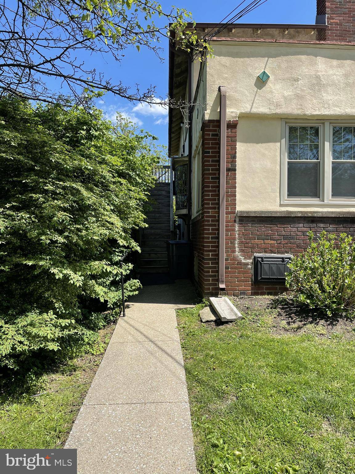 Glenside, PA 19038,8 MONTGOMERY AVE #2R