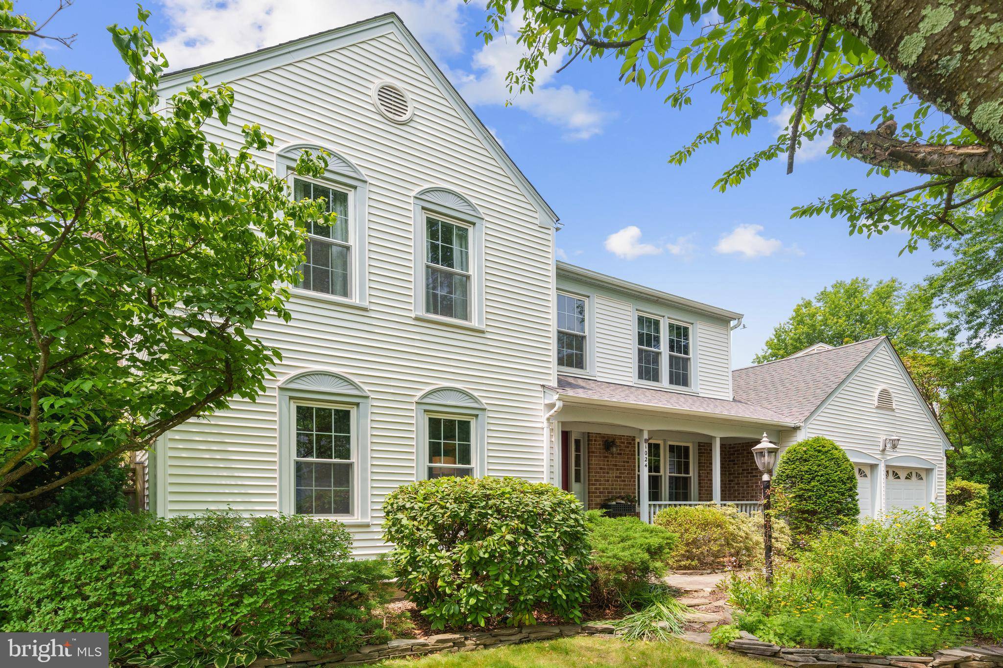 Herndon, VA 20170,1024 PAGE CT