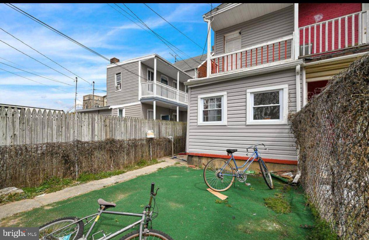 York, PA 17403,444 S QUEEN