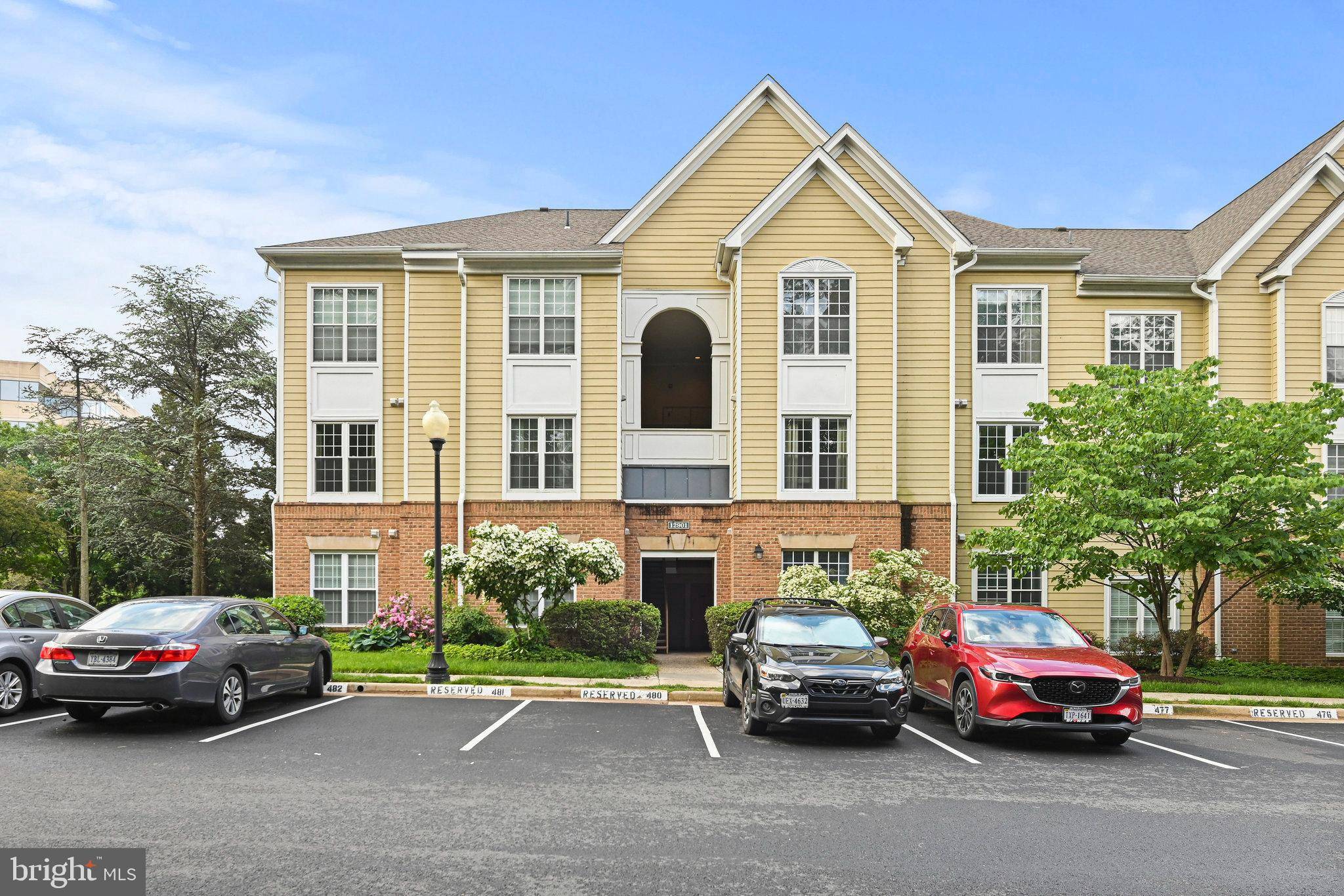 Herndon, VA 20170,12901 ALTON SQ #102