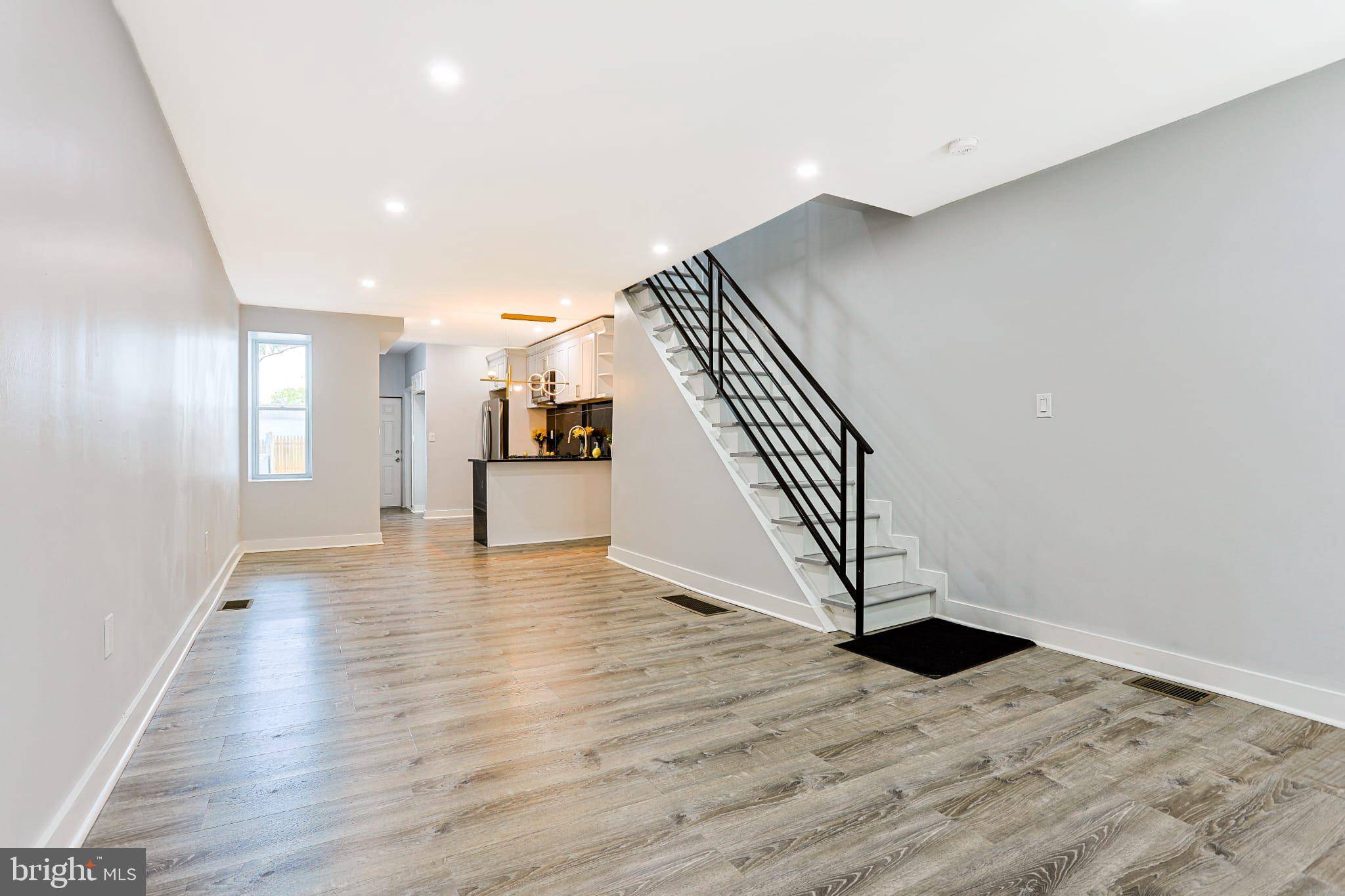 Philadelphia, PA 19134,2825 E VICTORIA ST