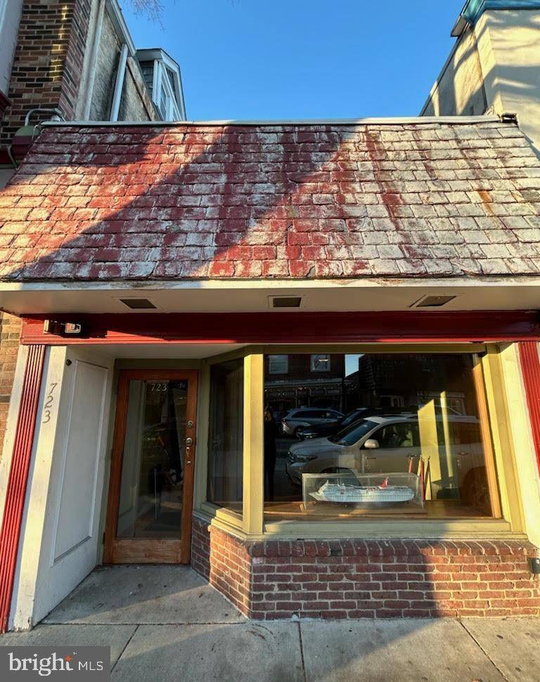 Collingswood, NJ 08108,723 HADDON AVE