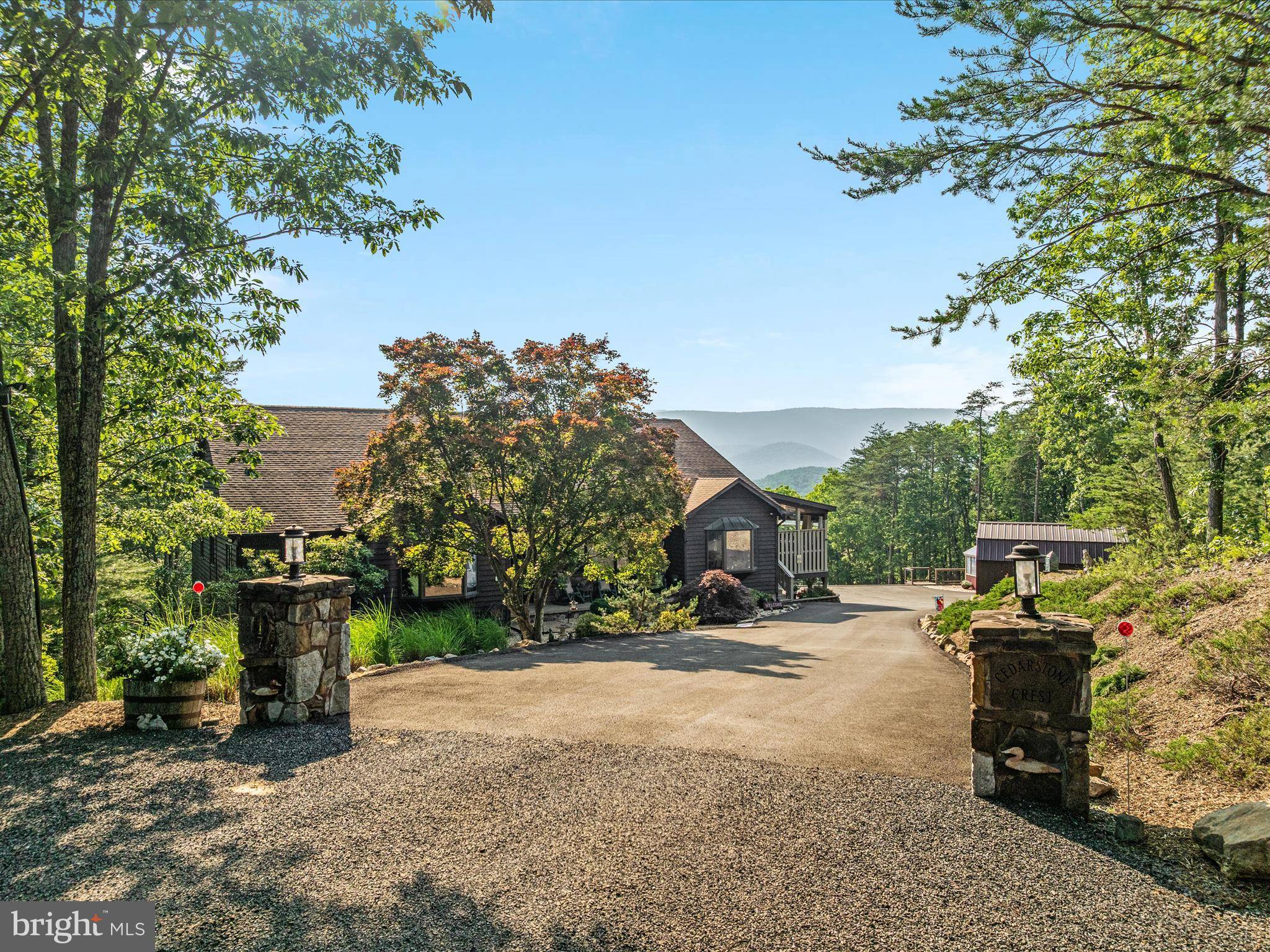 Basye, VA 22810,417 MALLARD DR