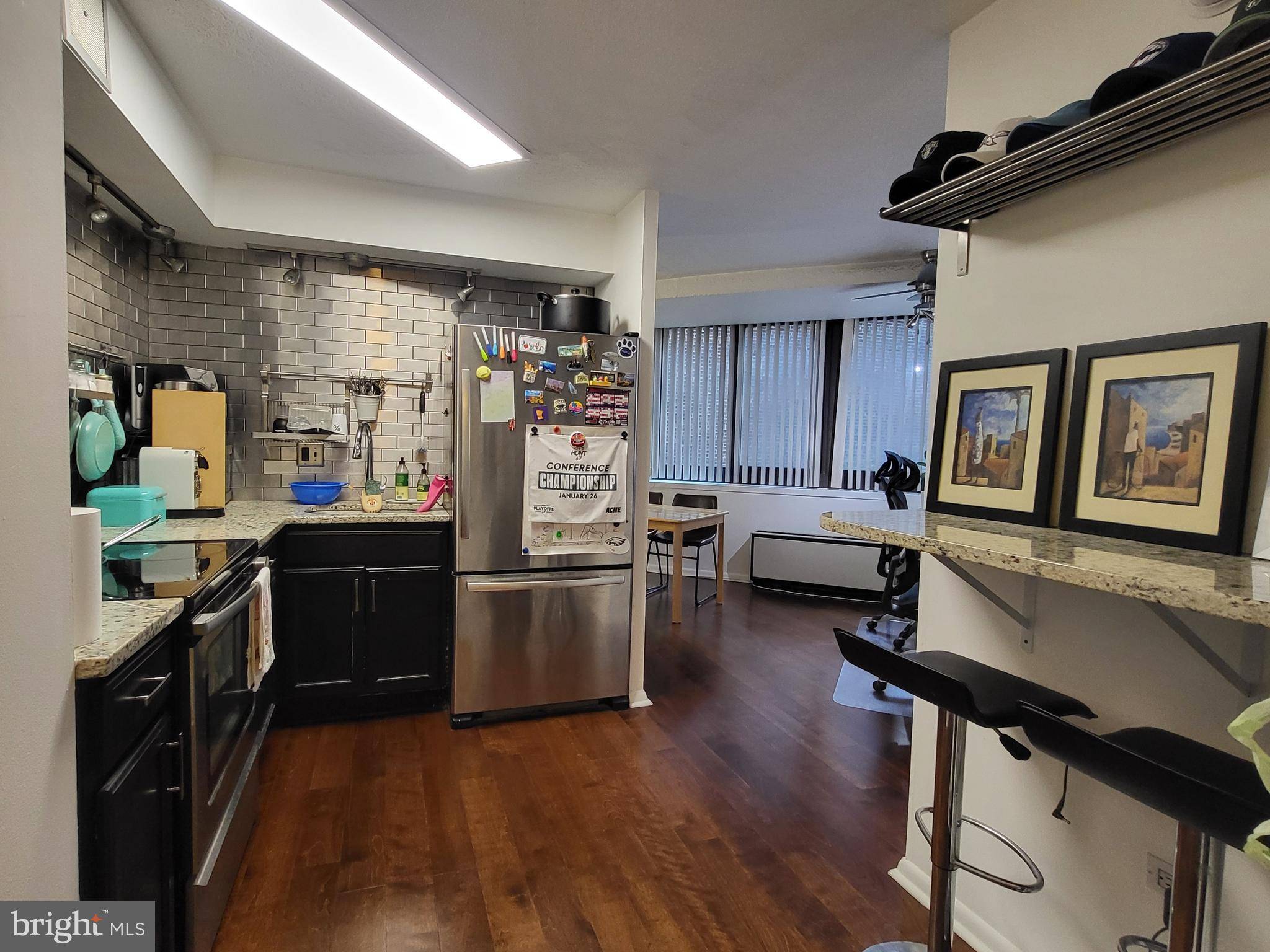 Philadelphia, PA 19102,1420 LOCUST ST #6B