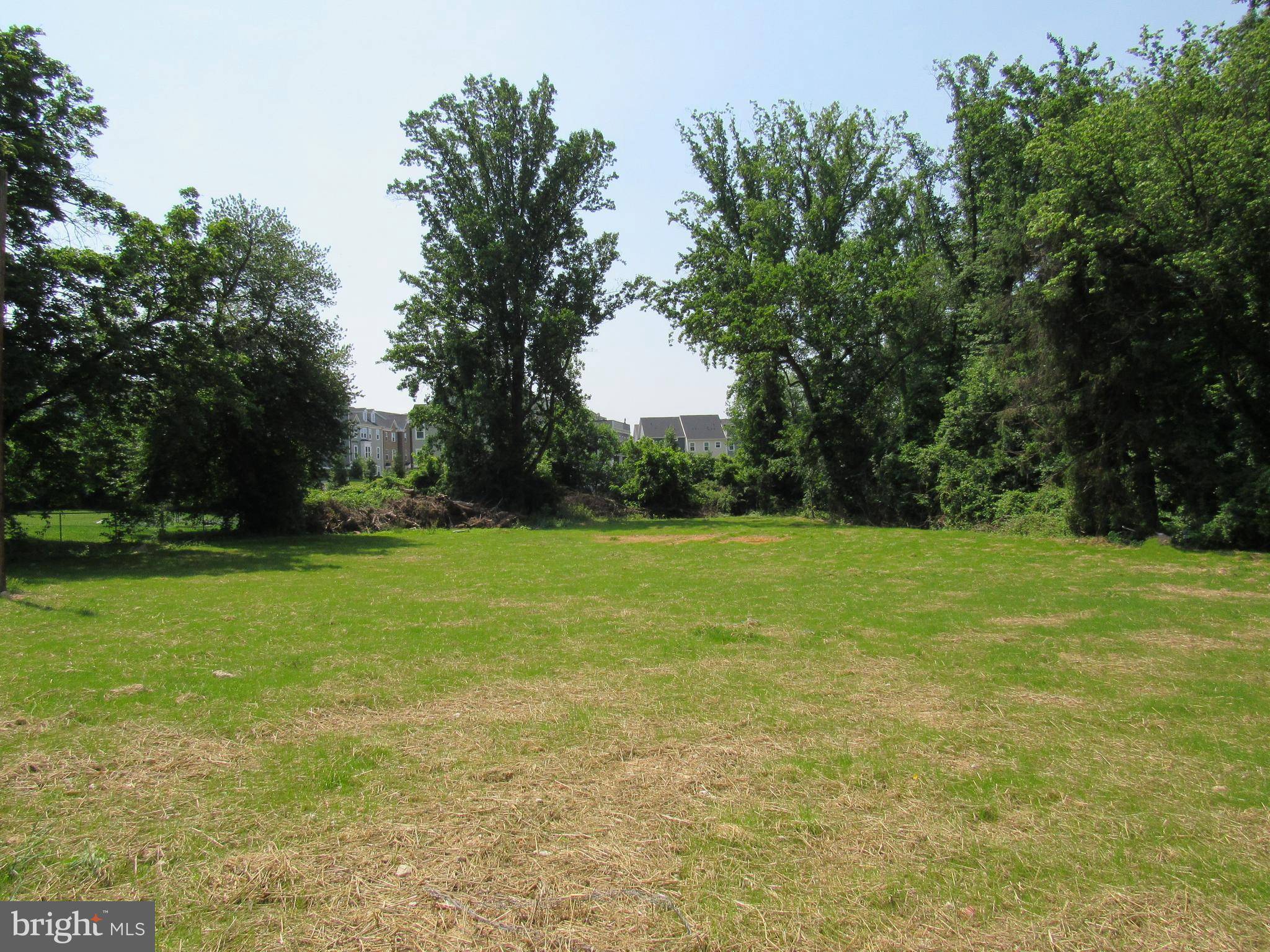 Middle River, MD 21220,10609 BIRD RIVER RD