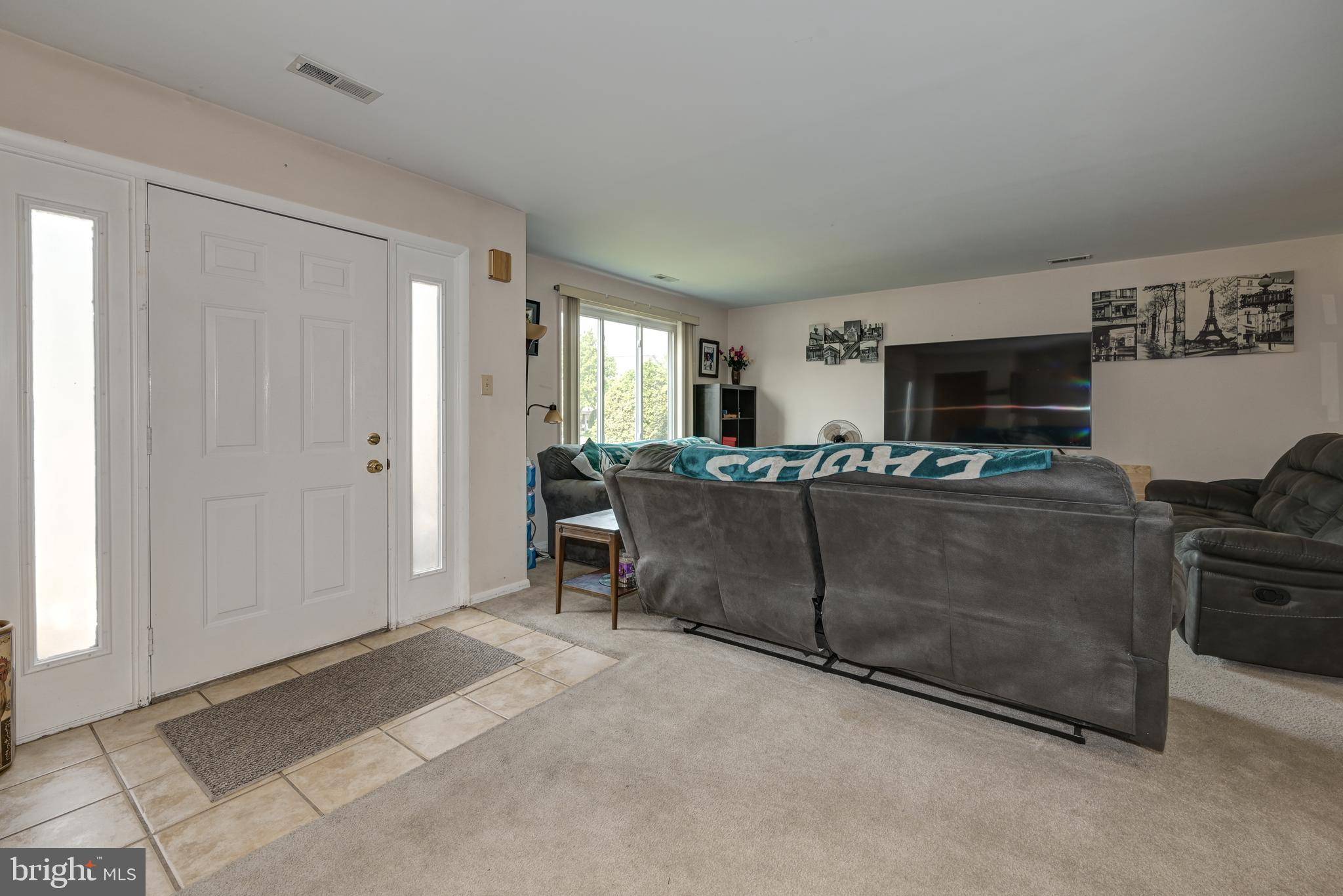 Glassboro, NJ 08028,81 YELLOWWOOD CT