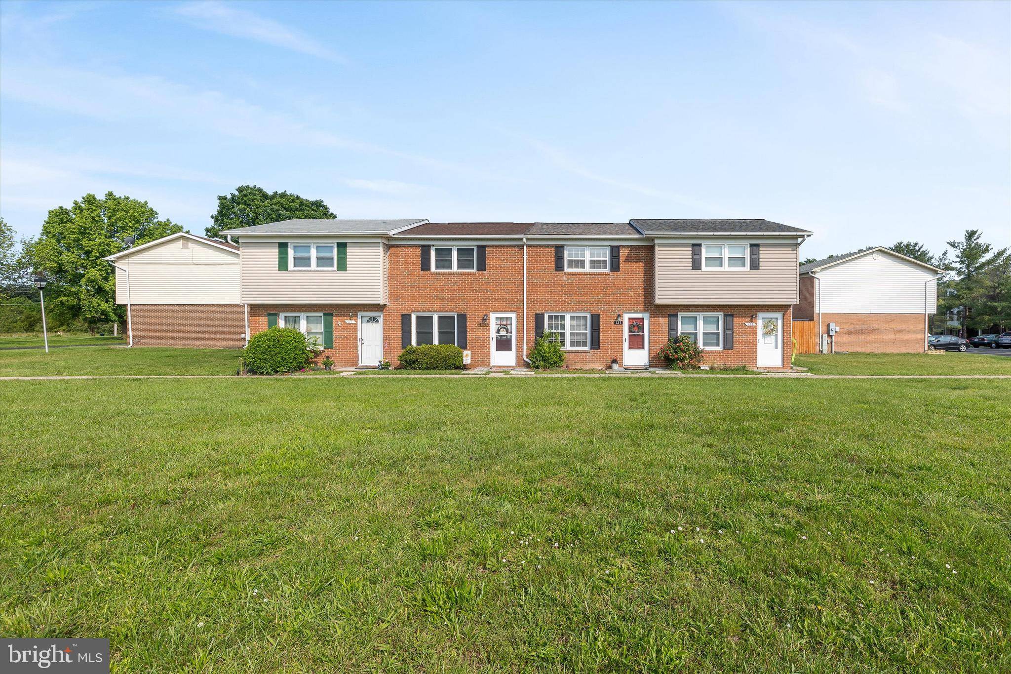 Stephens City, VA 22655,121 CHINKAPIN DR